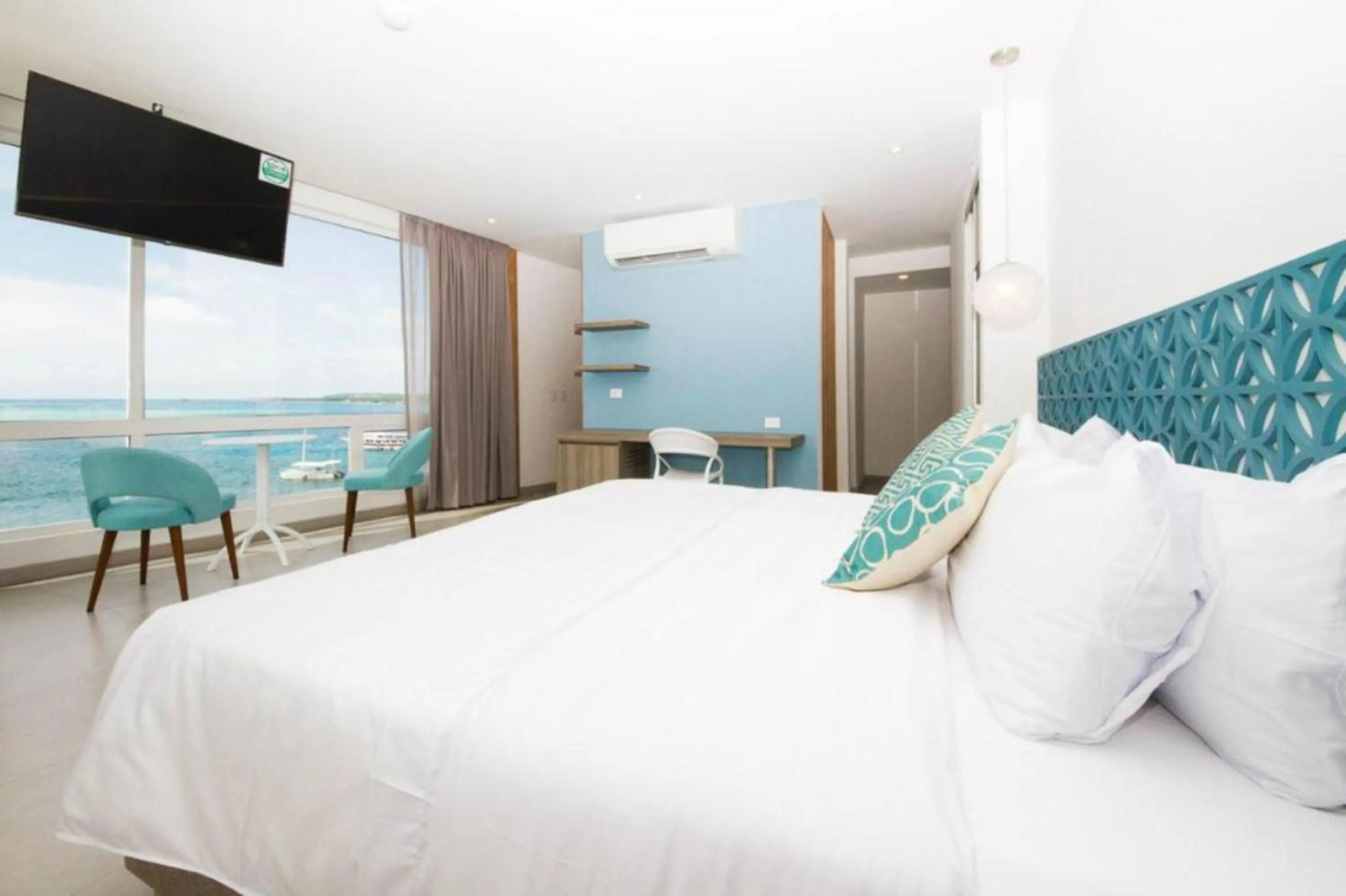 Photo of the whole room, Bed in Samawi Hotel