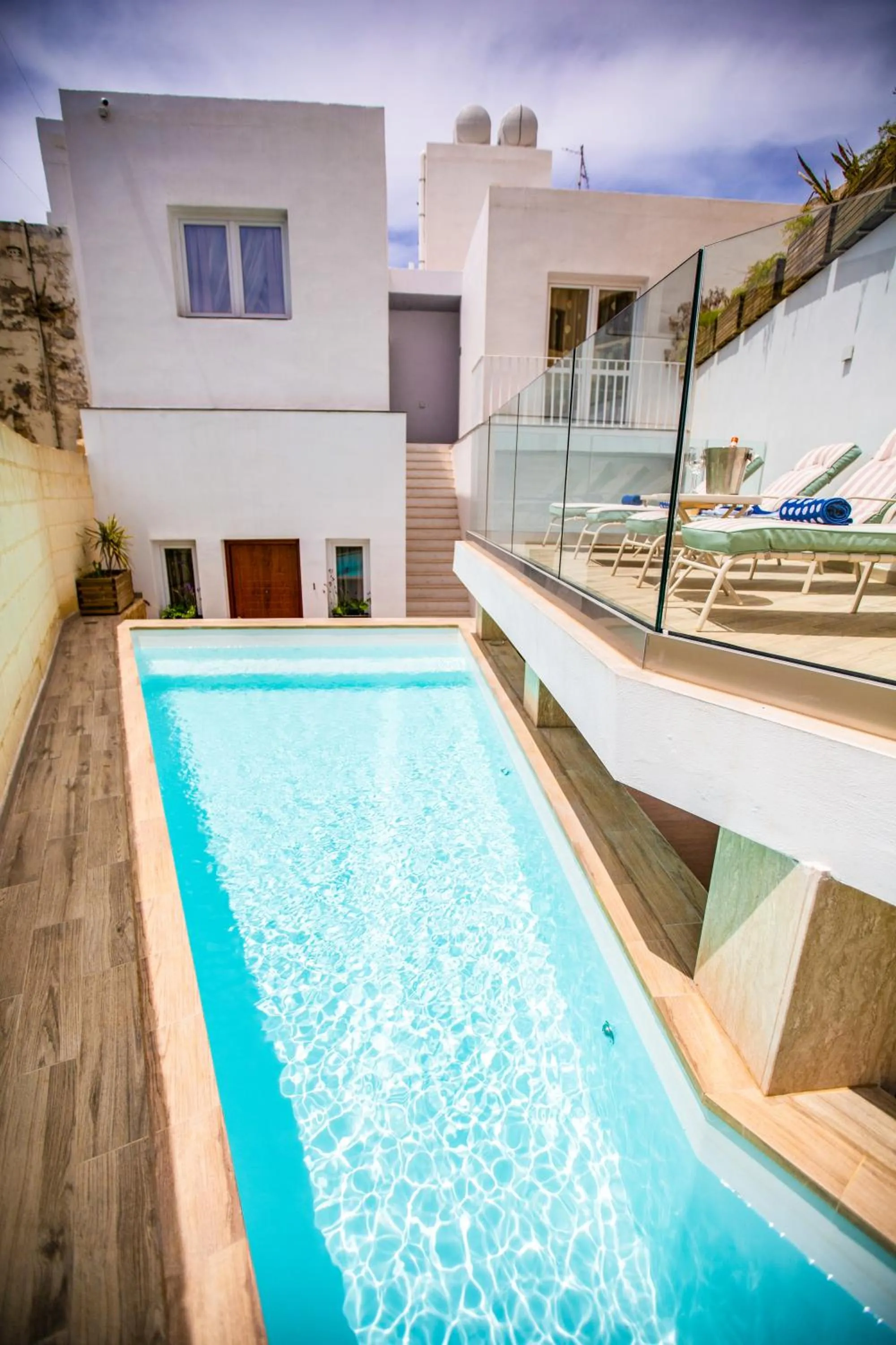 Pjazza Suites Boutique Hotel by CX Collection