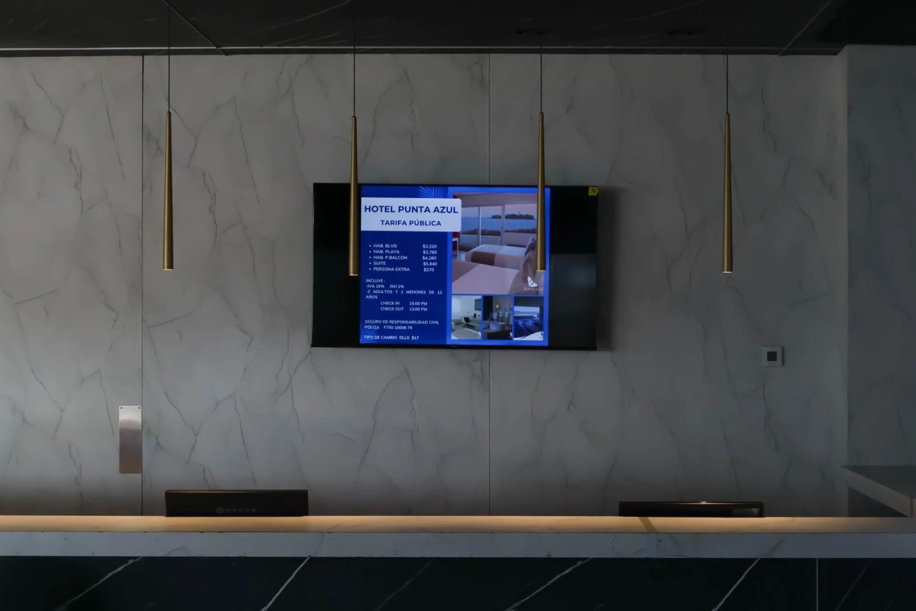 Lobby or reception in Hotel Punta Azul