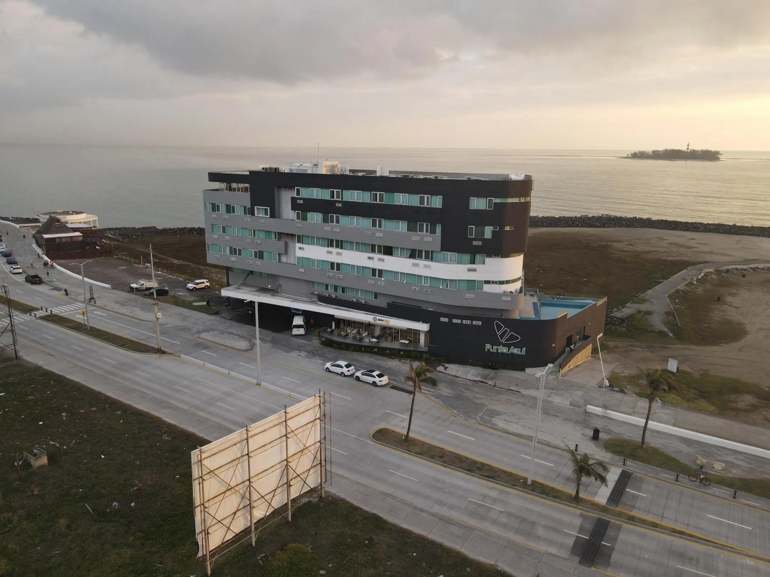 Property building in Hotel Punta Azul