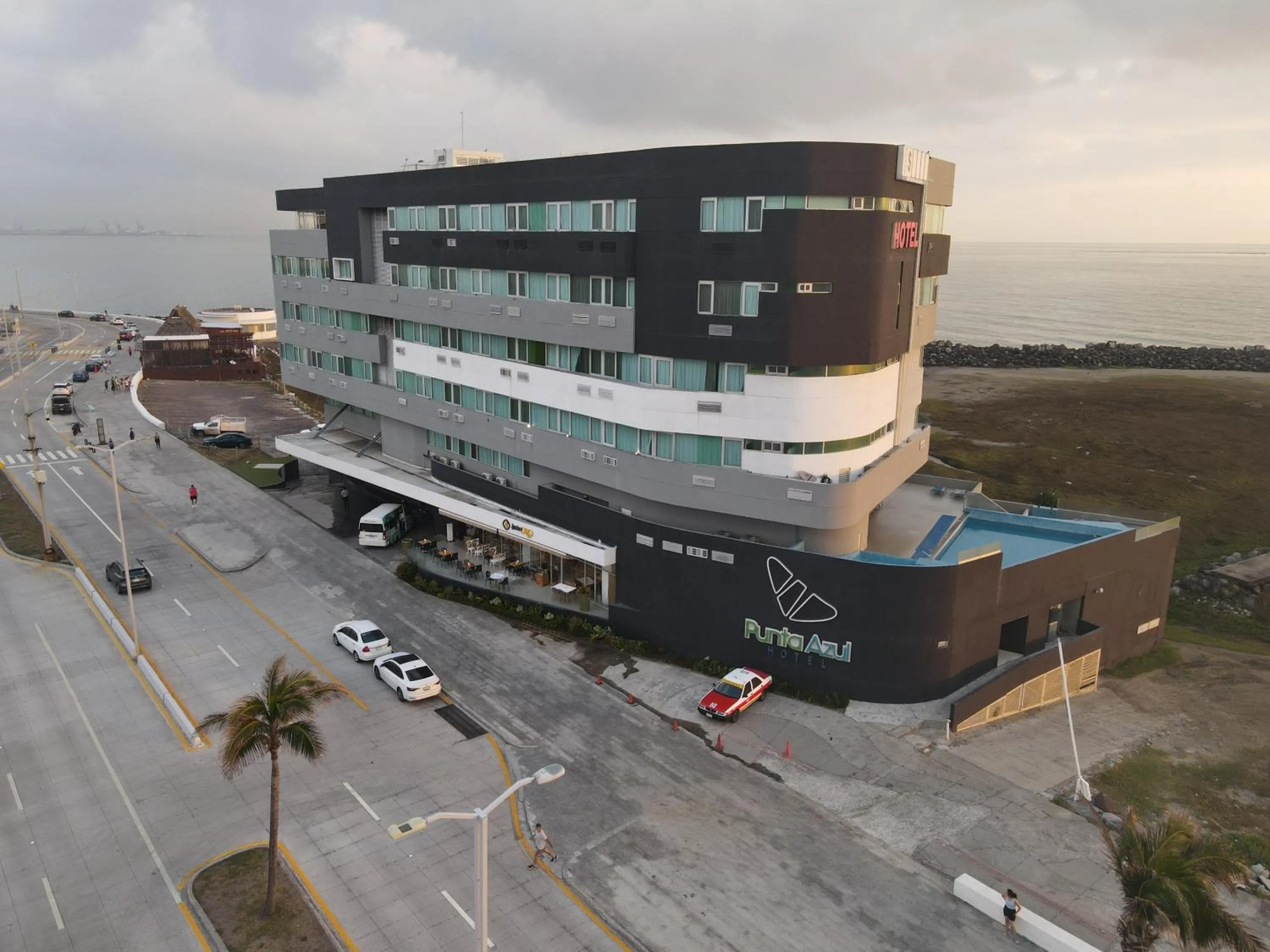 Property building in Hotel Punta Azul