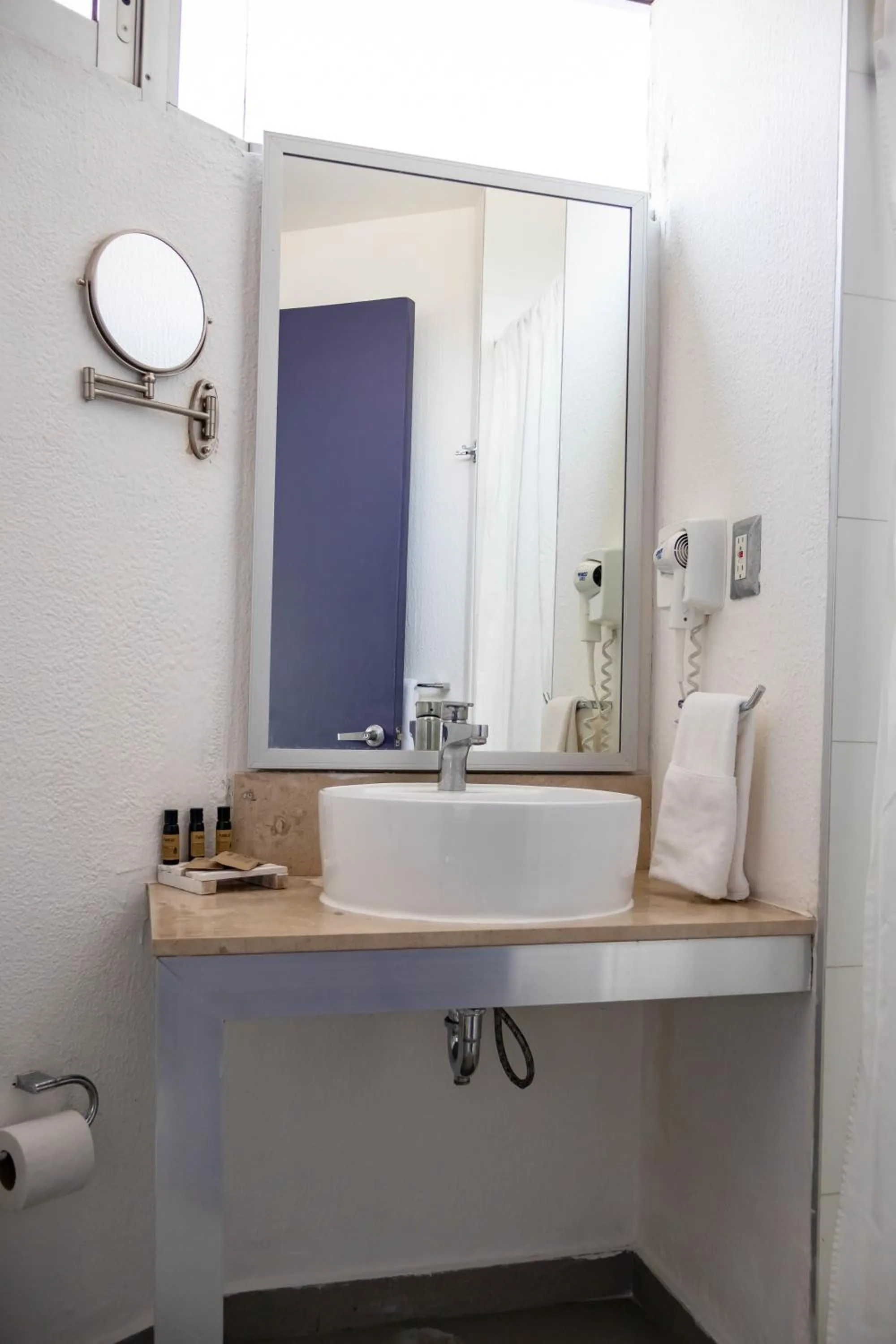 Bathroom in Hotel Punta Azul