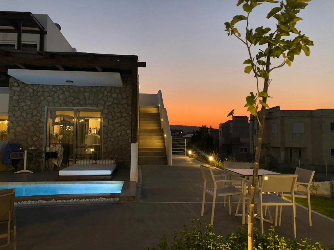 Coffee/tea facilities in Nama Retreat