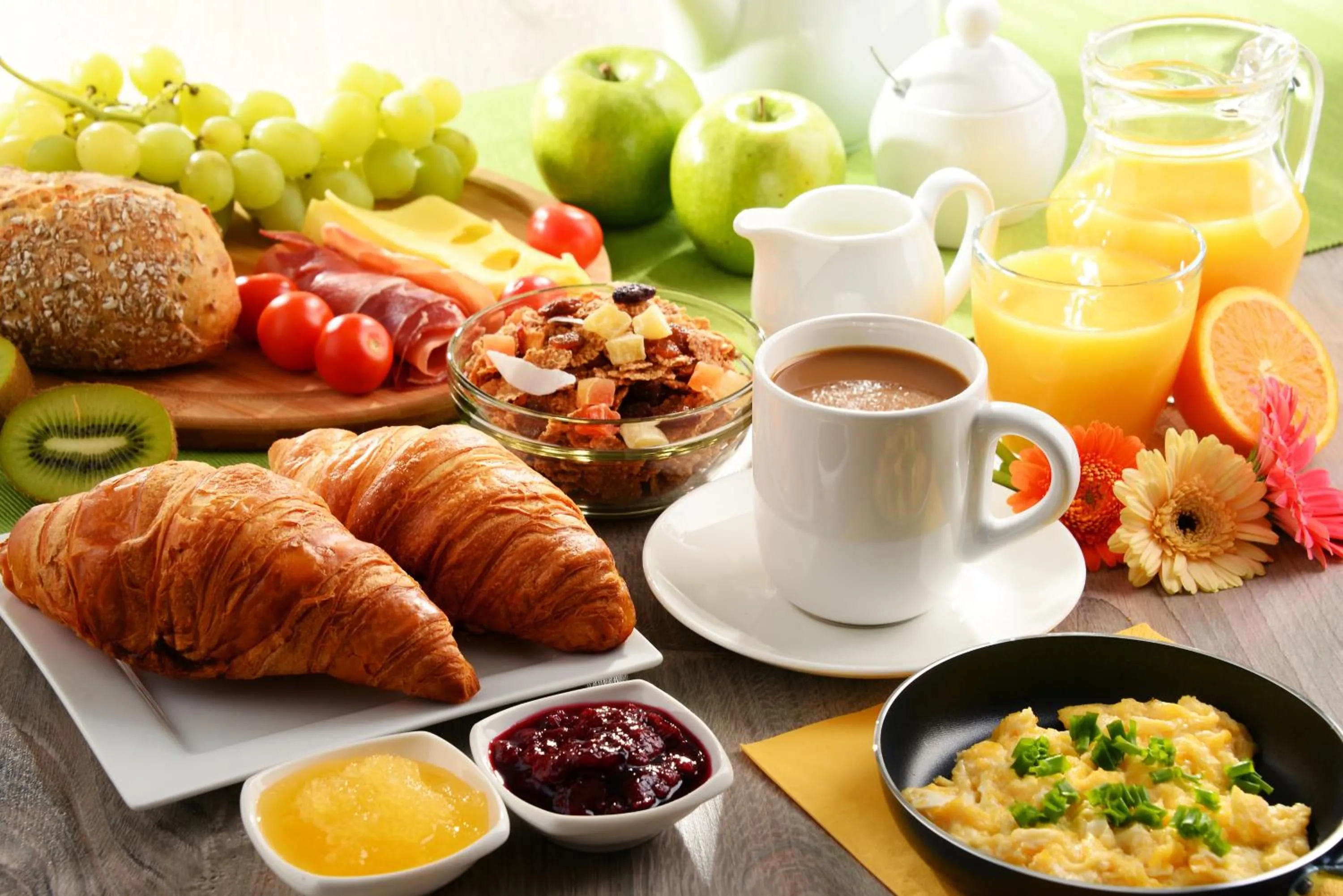 Buffet breakfast in Schlosshotel Braunfels & Himmelreich