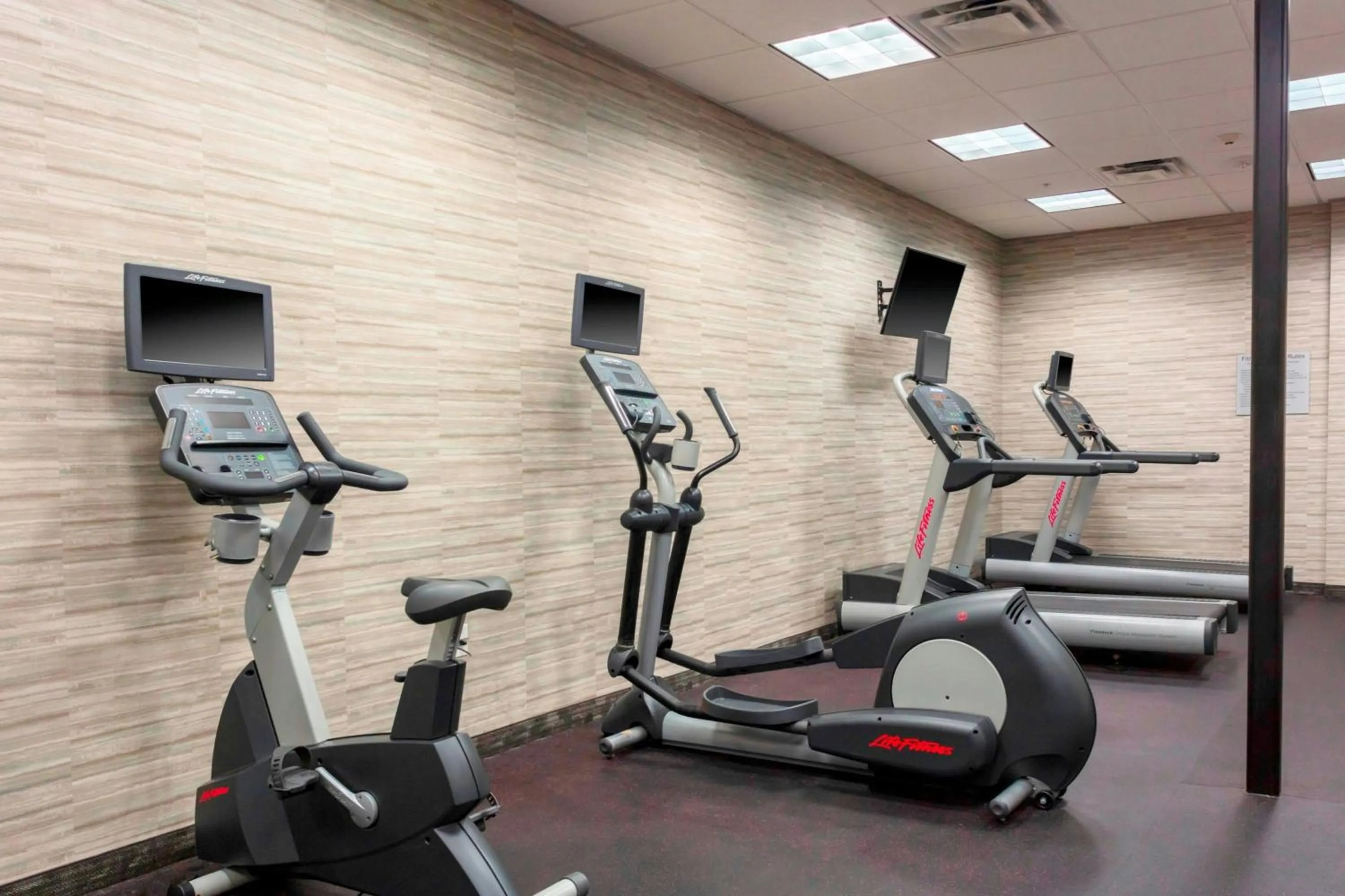 Fitness centre/facilities in Courtyard by Marriott Killeen