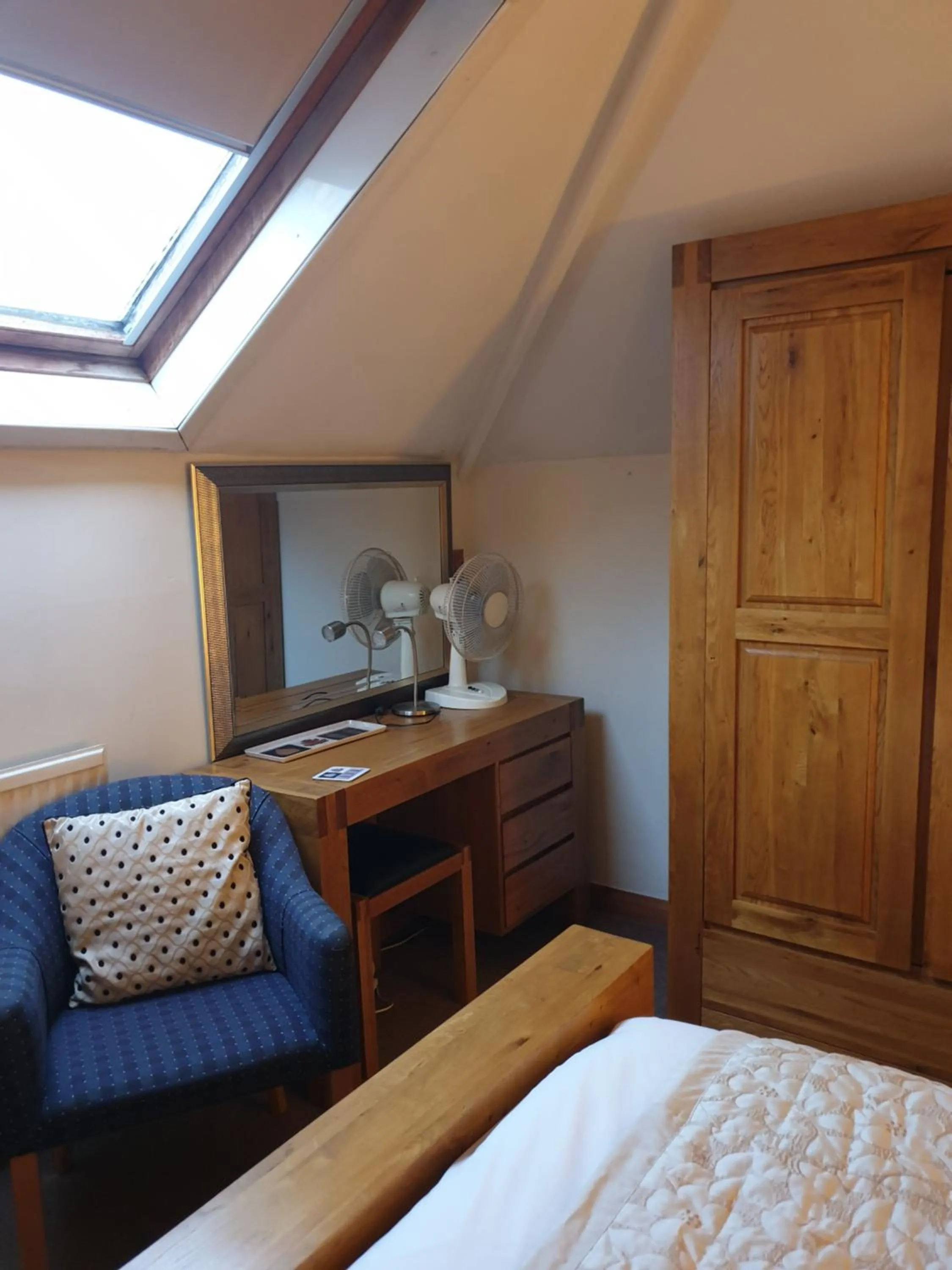 Bed in York Rose B&B