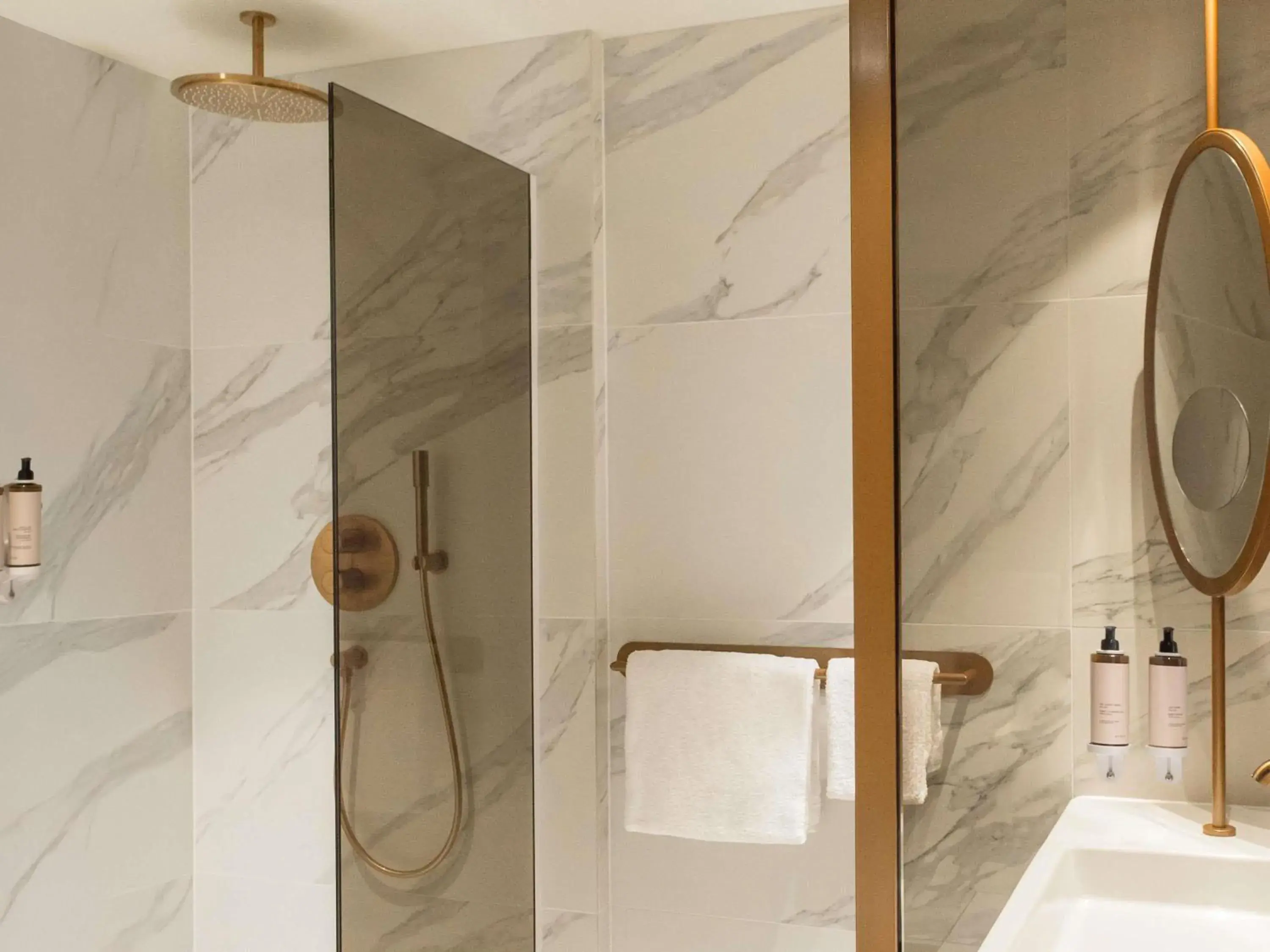 Bedroom in Mercure Luxembourg Off Kirchberg Bedroom in Mercure Luxembourg Off Kirchberg