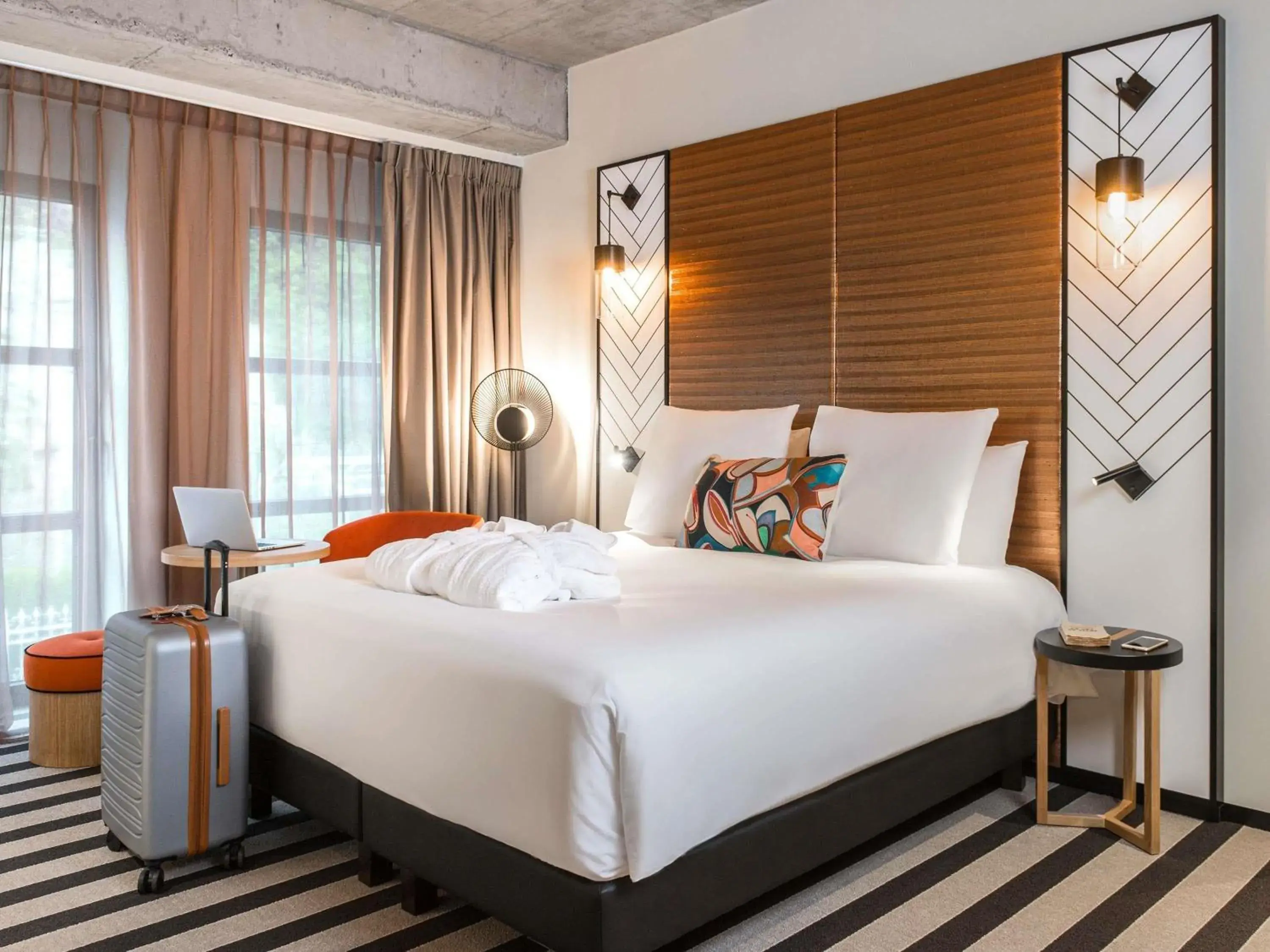 Bedroom, Bed in Mercure Luxembourg Off Kirchberg Bedroom, Bed in Mercure Luxembourg Off Kirchberg