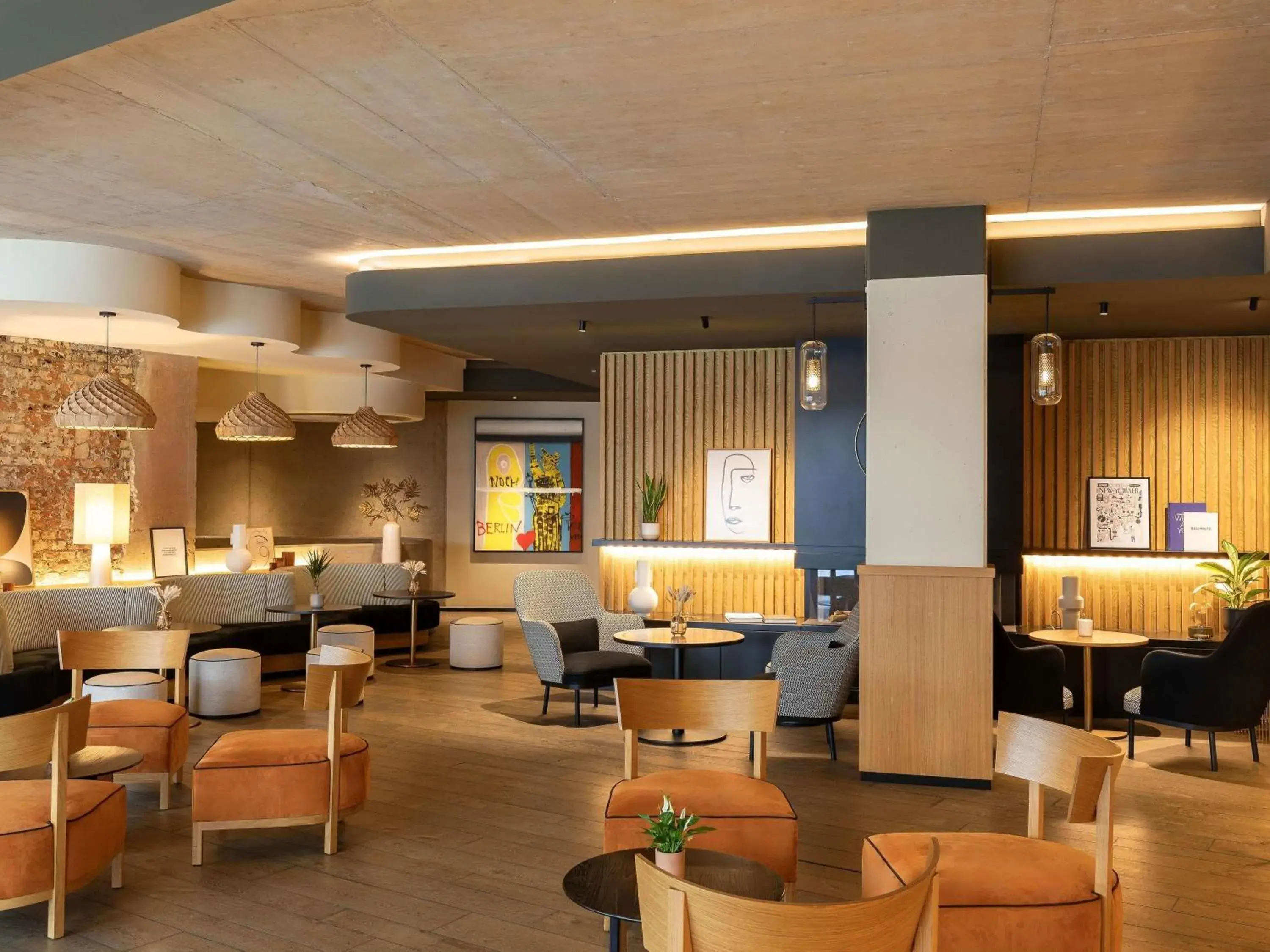 Lounge or bar in Mercure Luxembourg Off Kirchberg Lounge or bar in Mercure Luxembourg Off Kirchberg