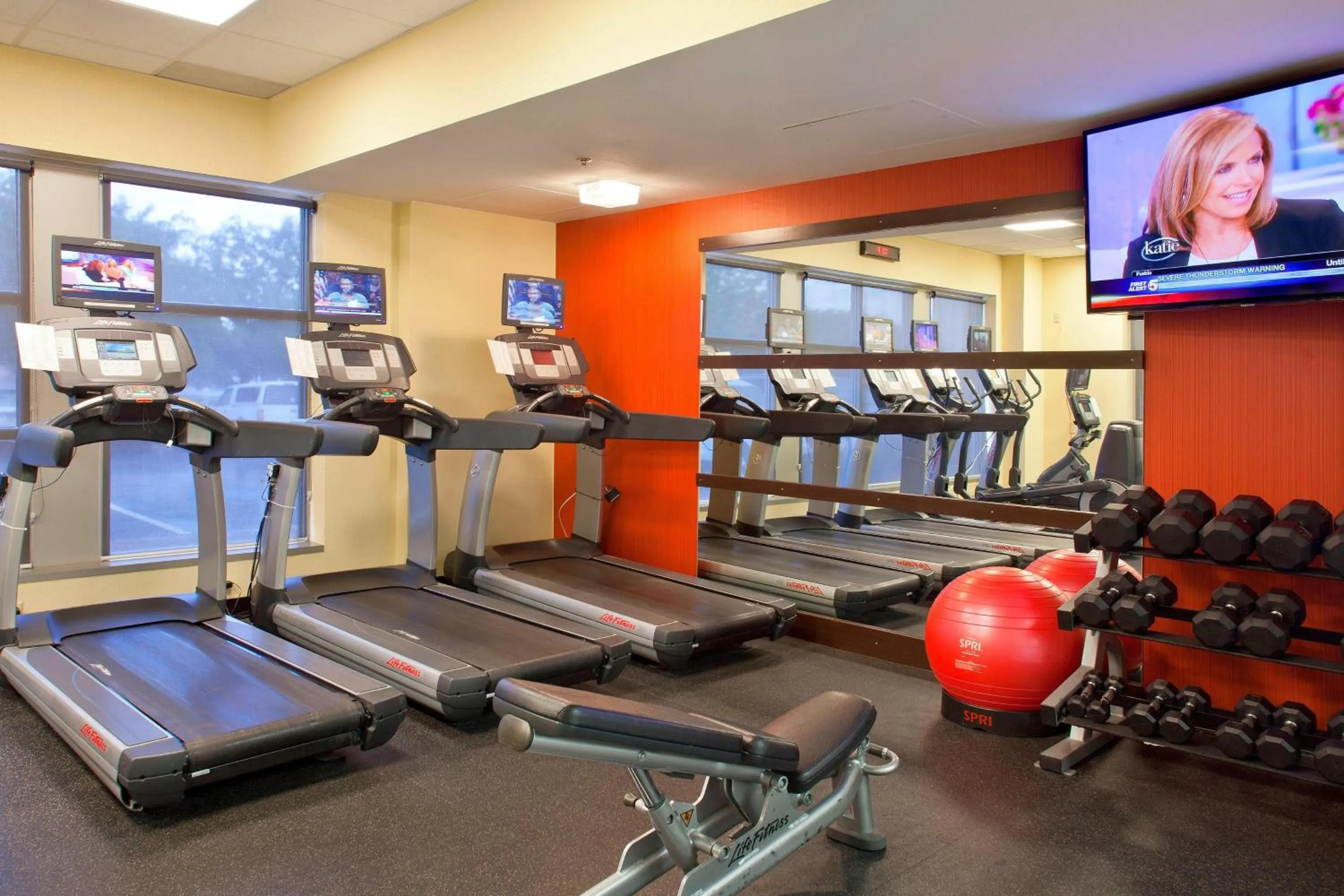 Fitness centre/facilities in Courtyard by Marriott Pueblo