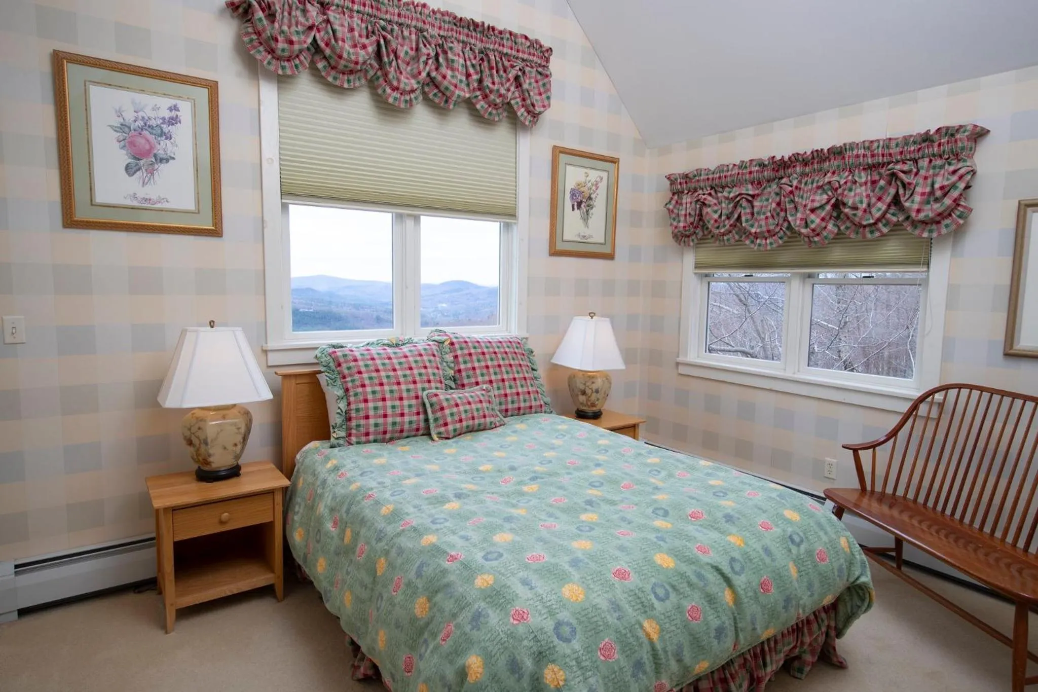 Photo of the whole room, Bed in Solitude Village at Okemo