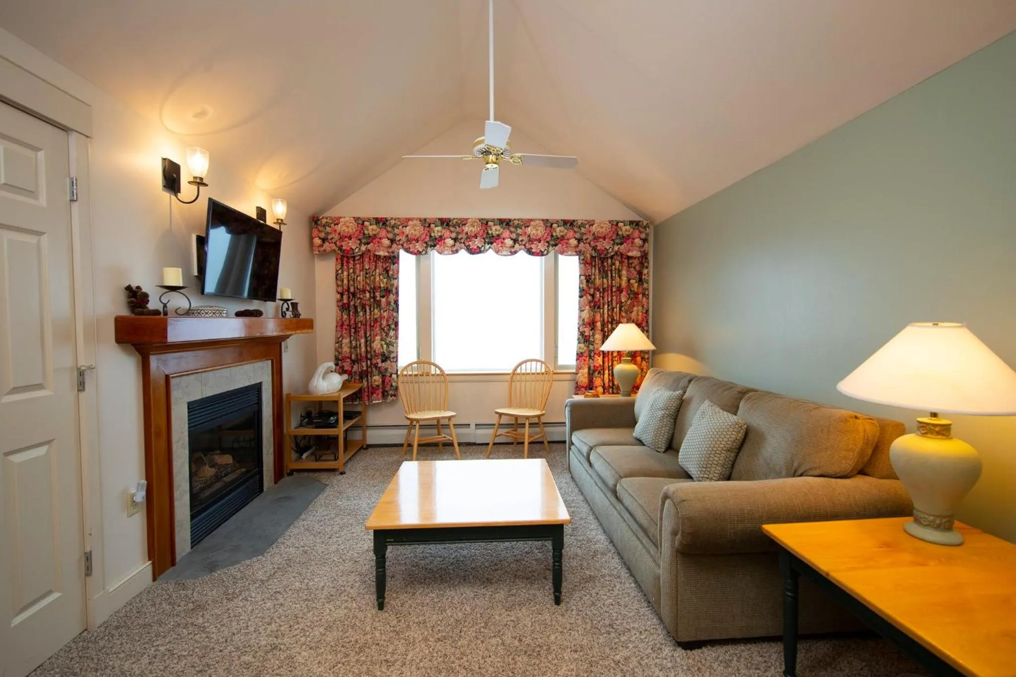 Living room in Solitude Village at Okemo