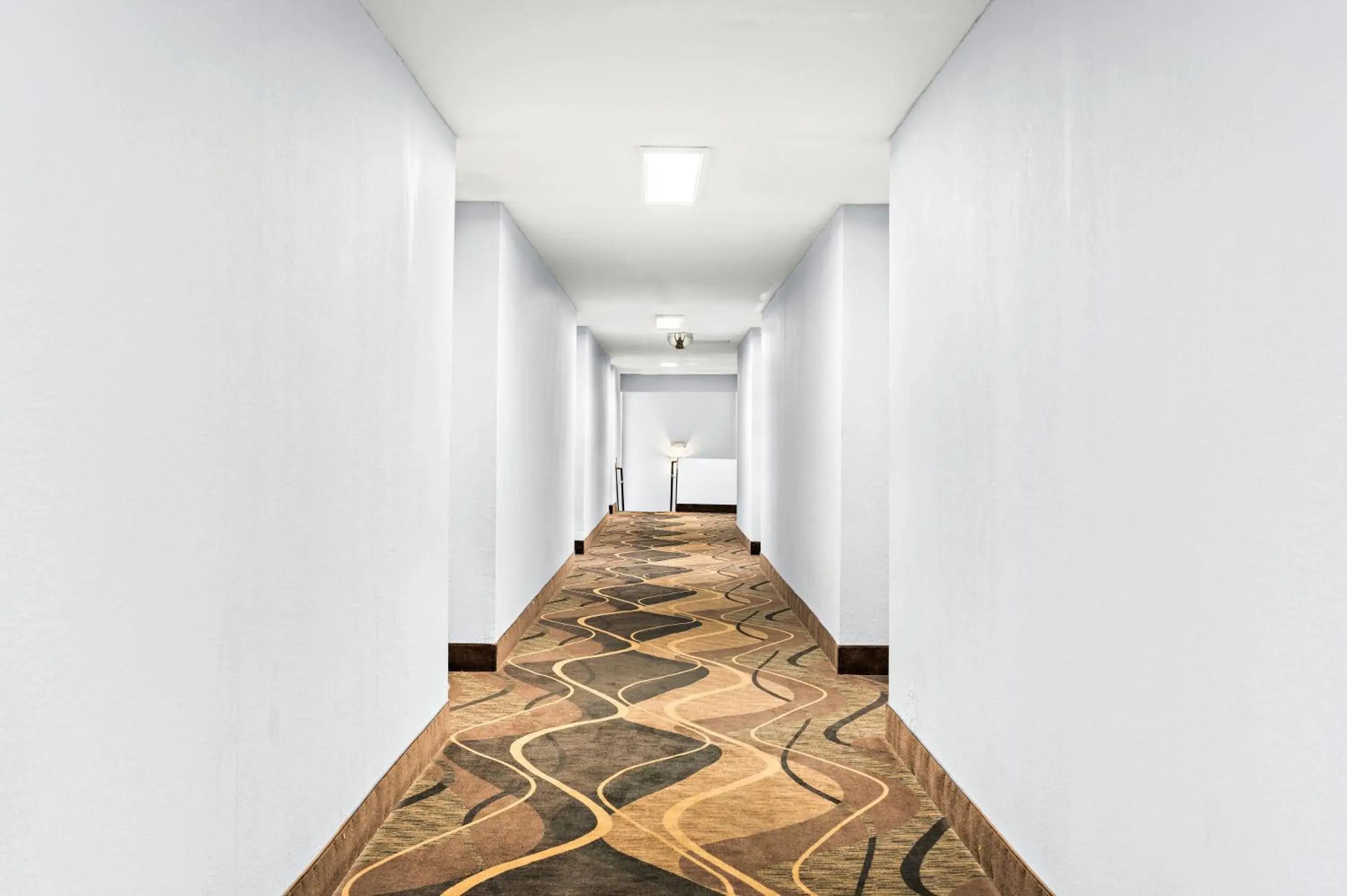 Property building in Red Lion Inn & Suites Yakima Property building in Red Lion Inn & Suites Yakima