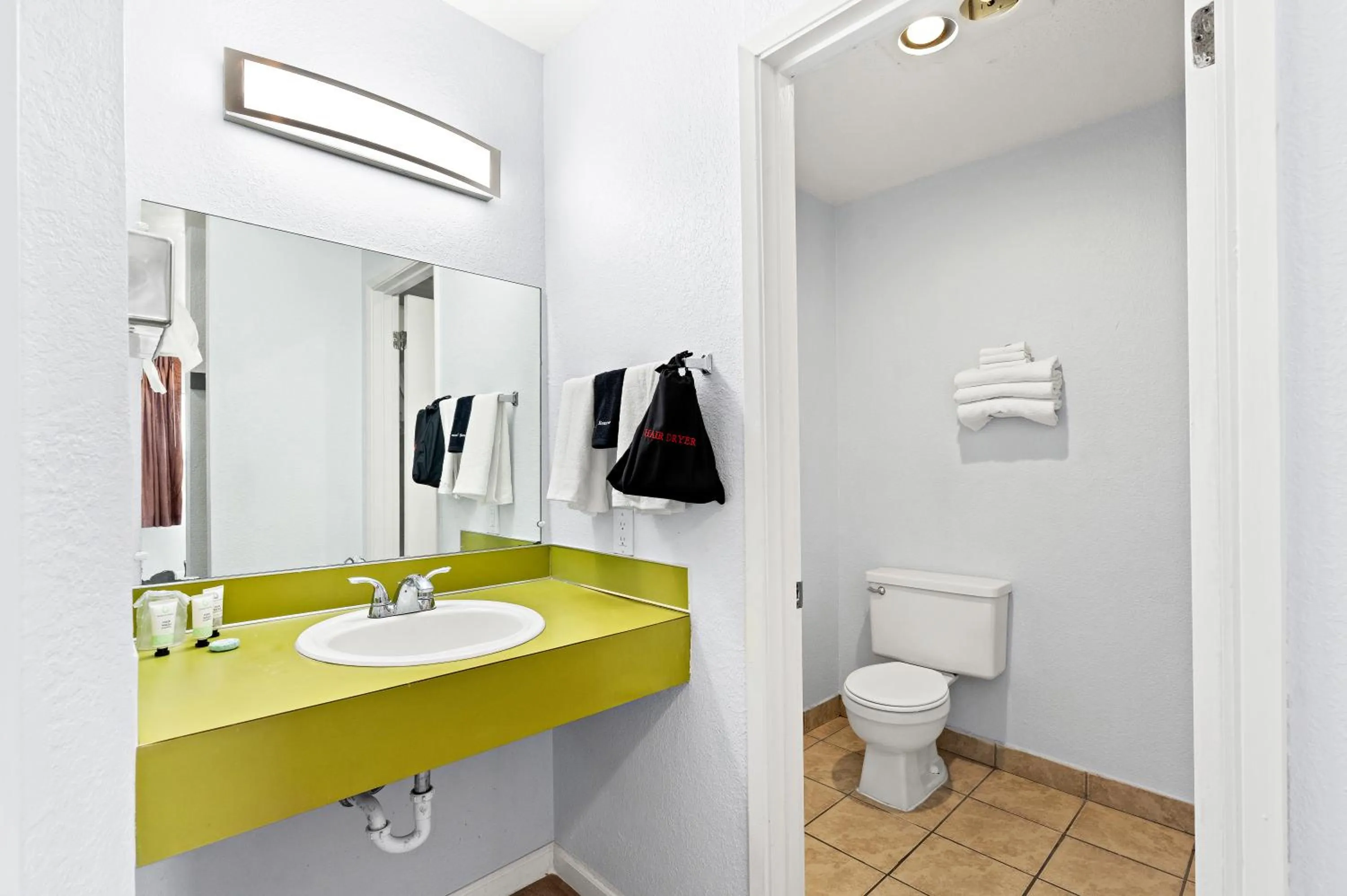 Bathroom in Red Lion Inn & Suites Yakima