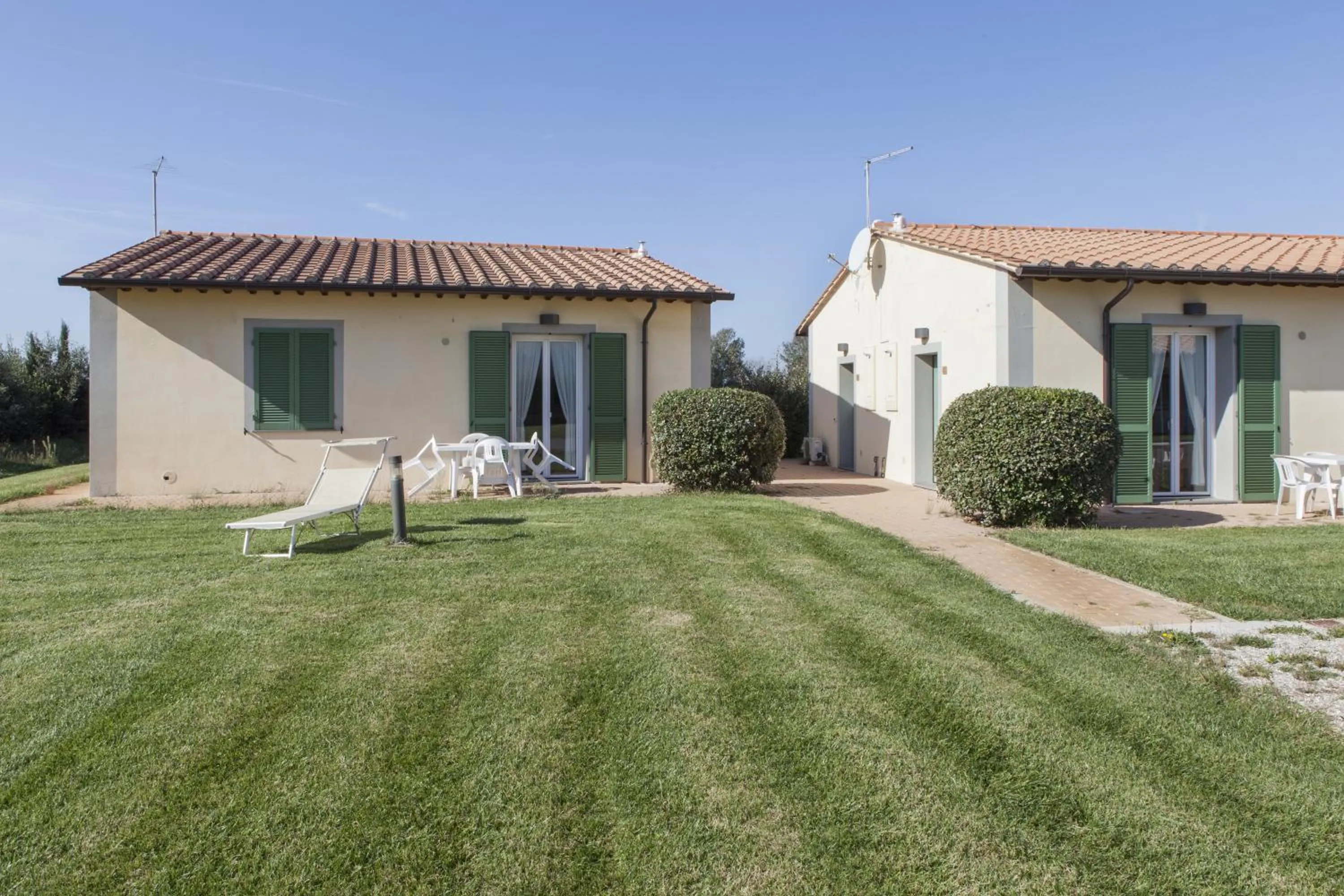 Decorative detail in Eden Park Resort