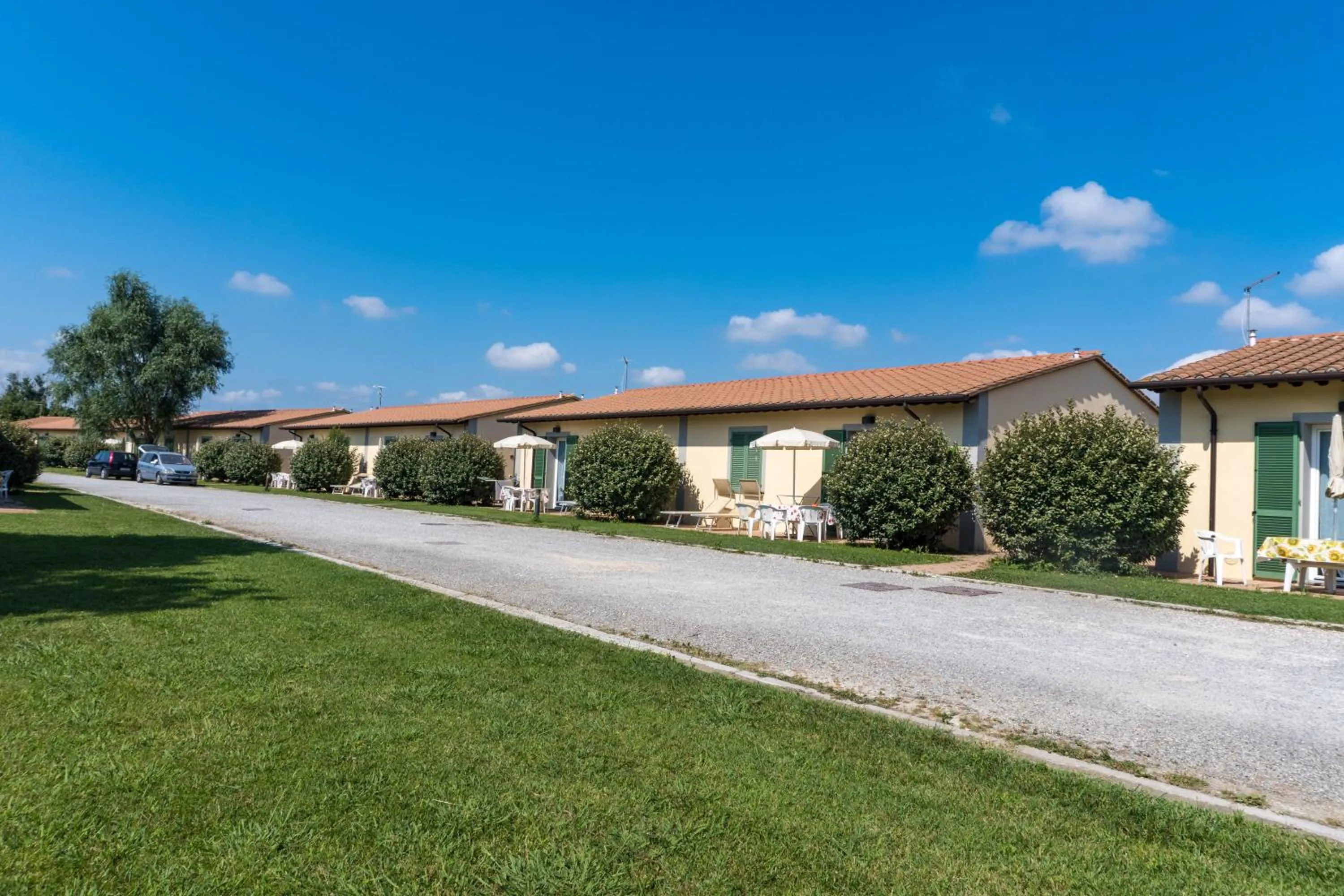 Property building in Eden Park Resort