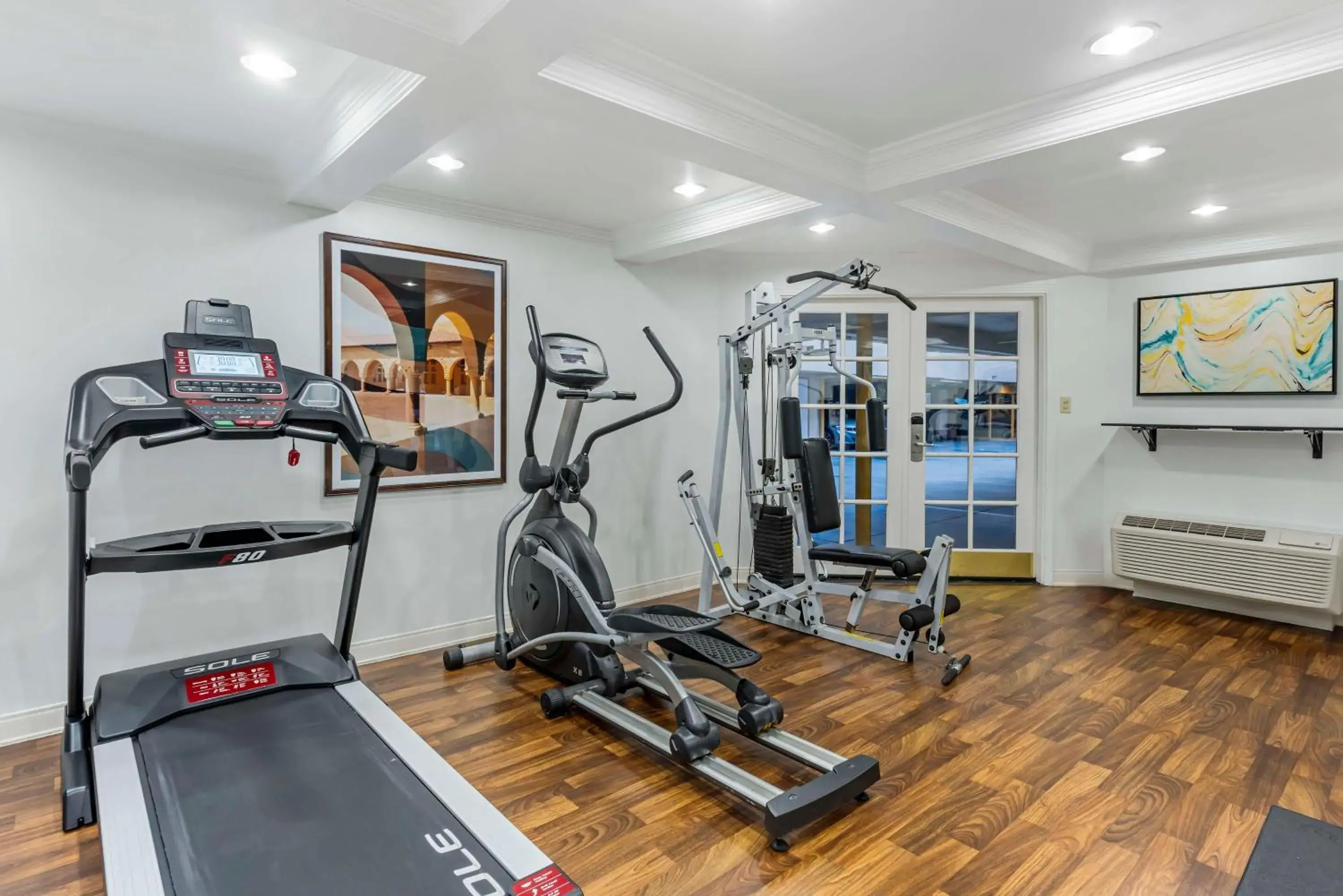 Fitness centre/facilities in Best Western Plus Riviera Fitness centre/facilities in Best Western Plus Riviera