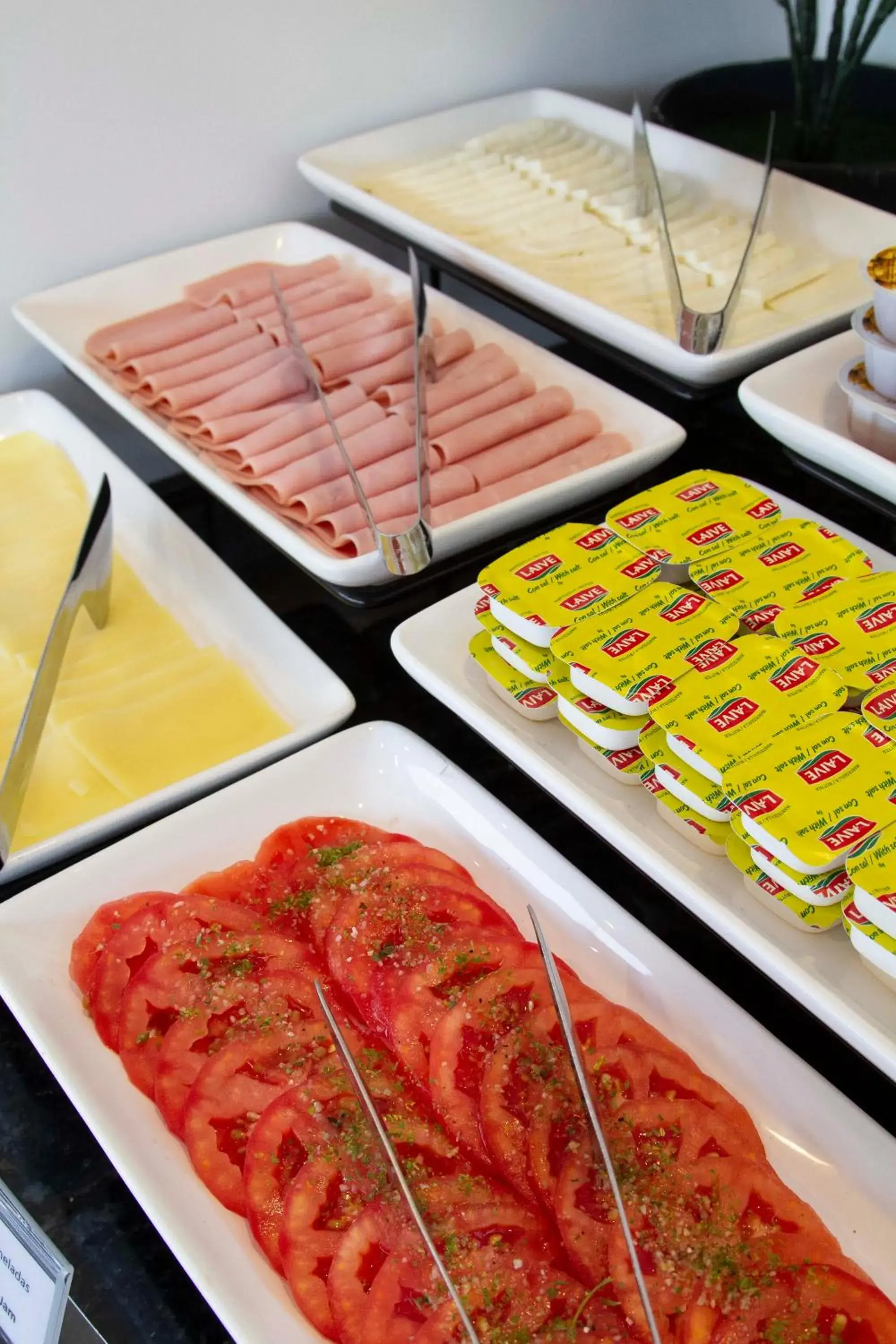 Buffet breakfast in Tierra Viva Miraflores Centro Buffet breakfast in Tierra Viva Miraflores Centro