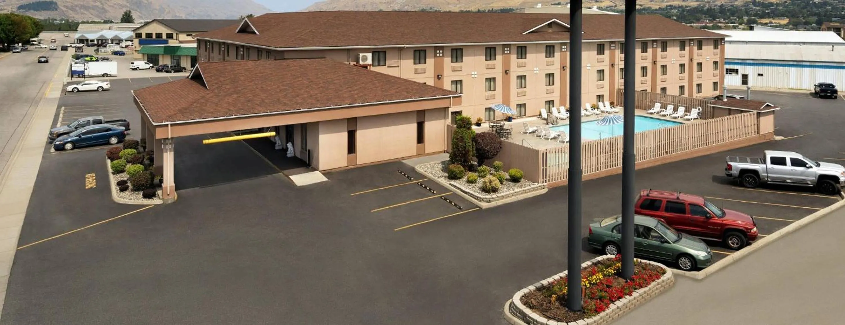 Property building in Quality Inn Wenatchee-Leavenworth