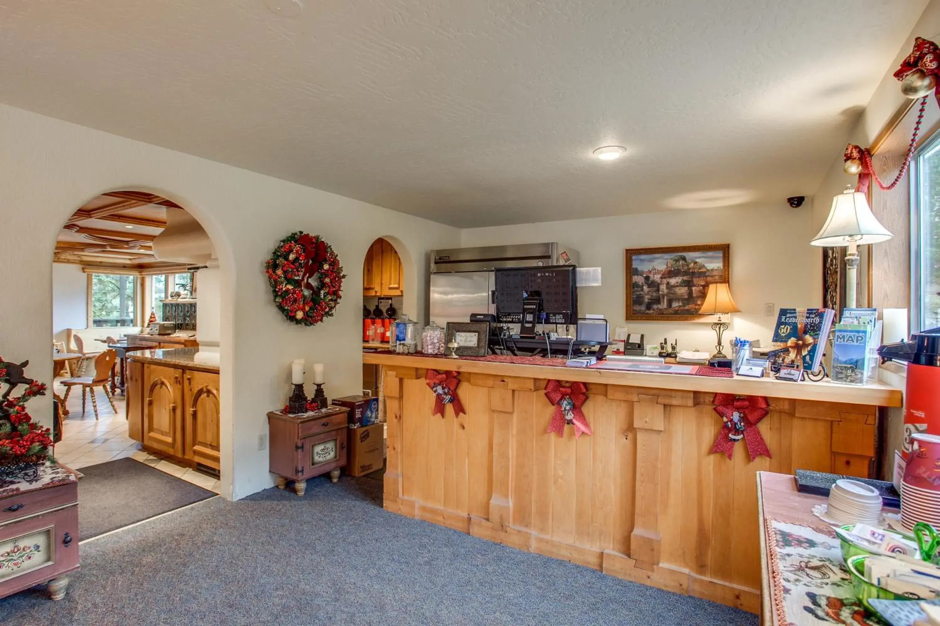 Lobby or reception in Alpine Rivers Inn Lobby or reception in Alpine Rivers Inn