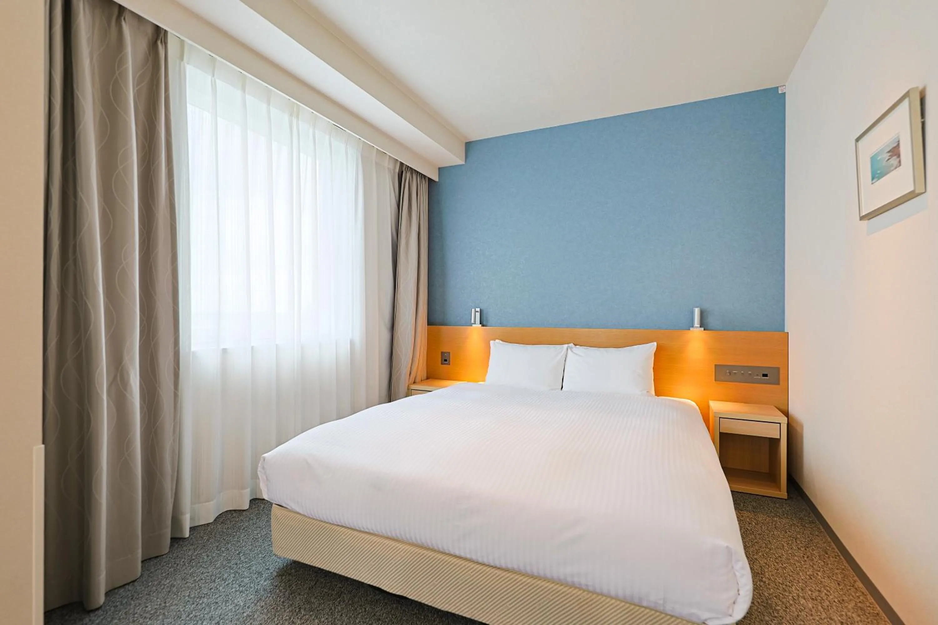 Photo of the whole room, Bed in JR Kyushu Hotel Miyazaki