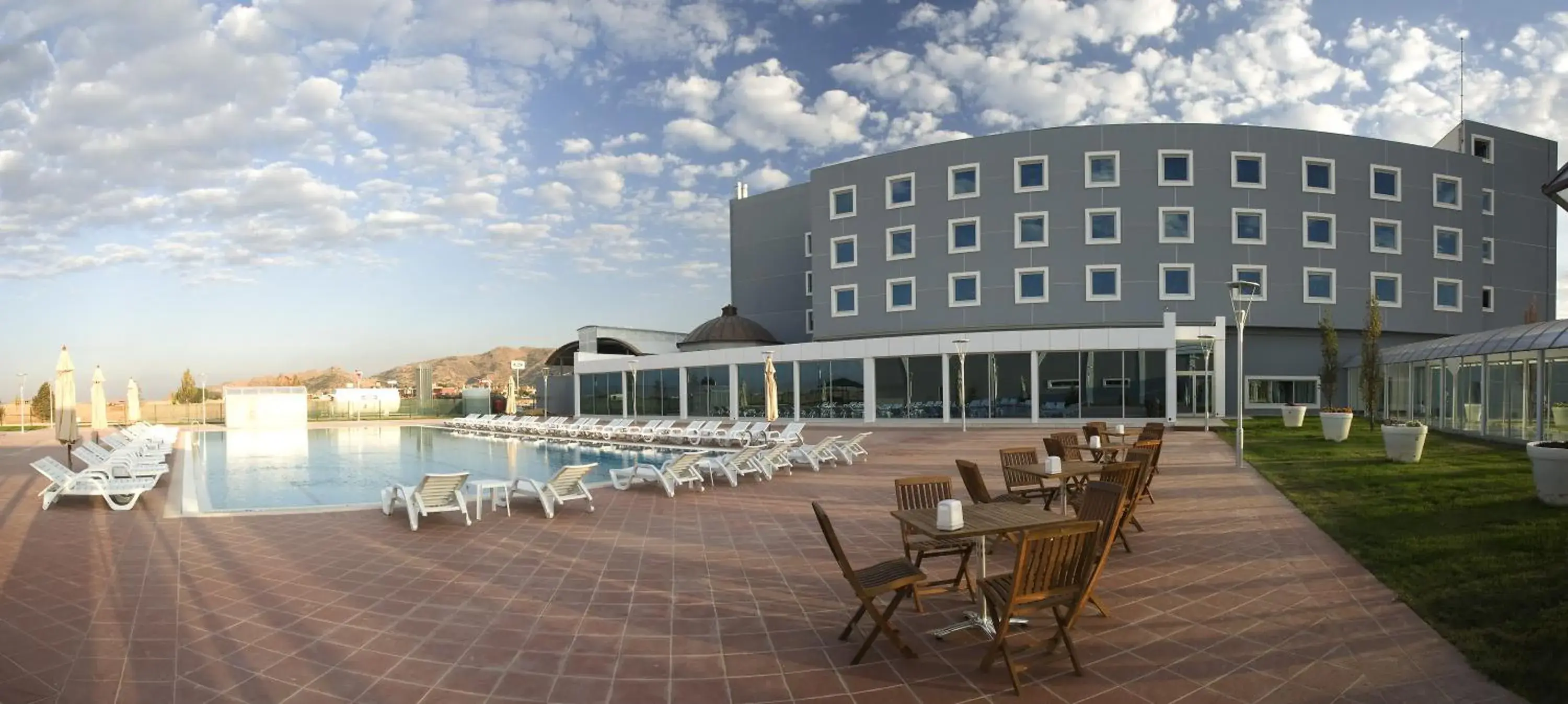 Pool view in Jura Hotels Afyon Thermal Pool view in Jura Hotels Afyon Thermal