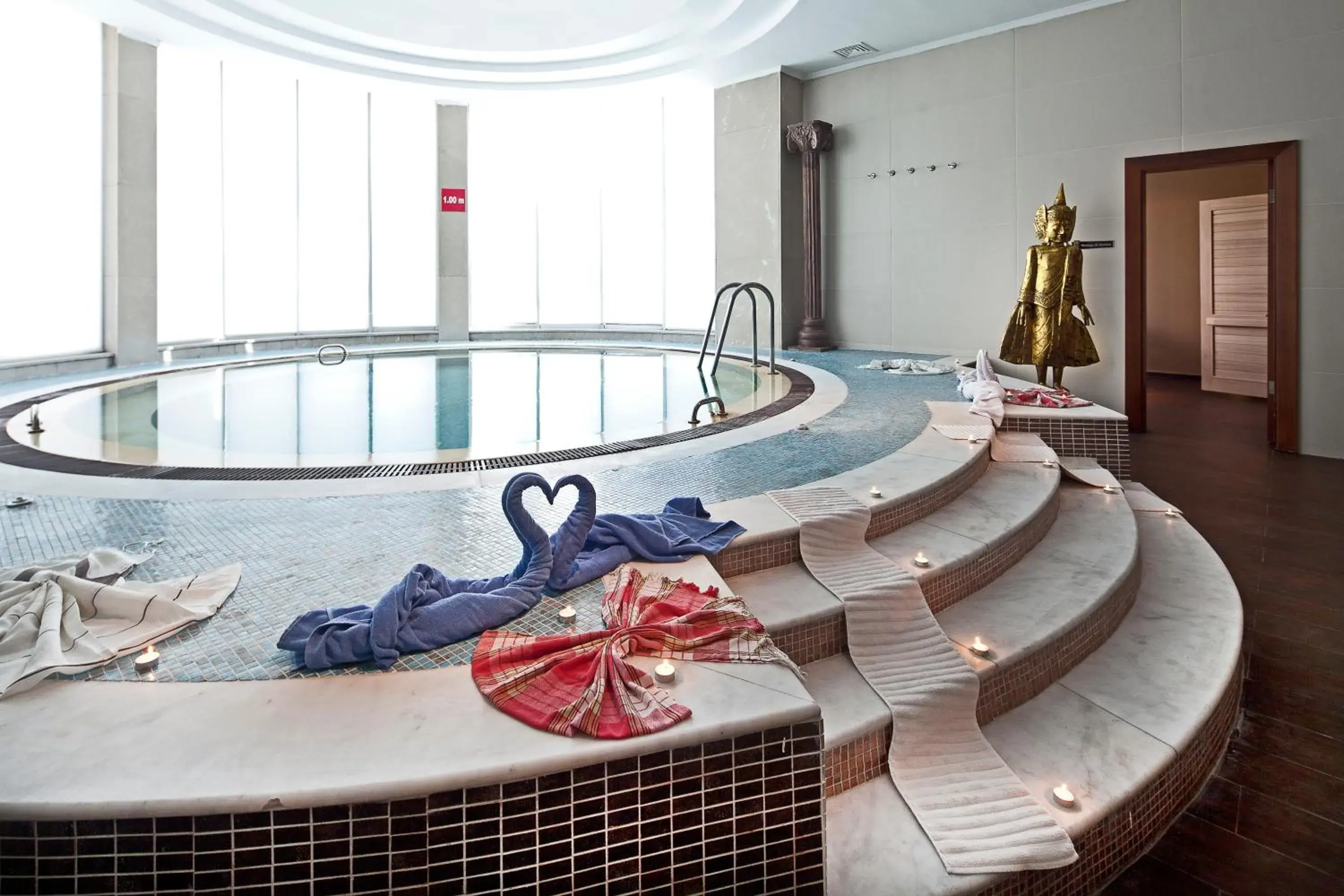 Swimming pool in Jura Hotels Afyon Thermal Swimming pool in Jura Hotels Afyon Thermal