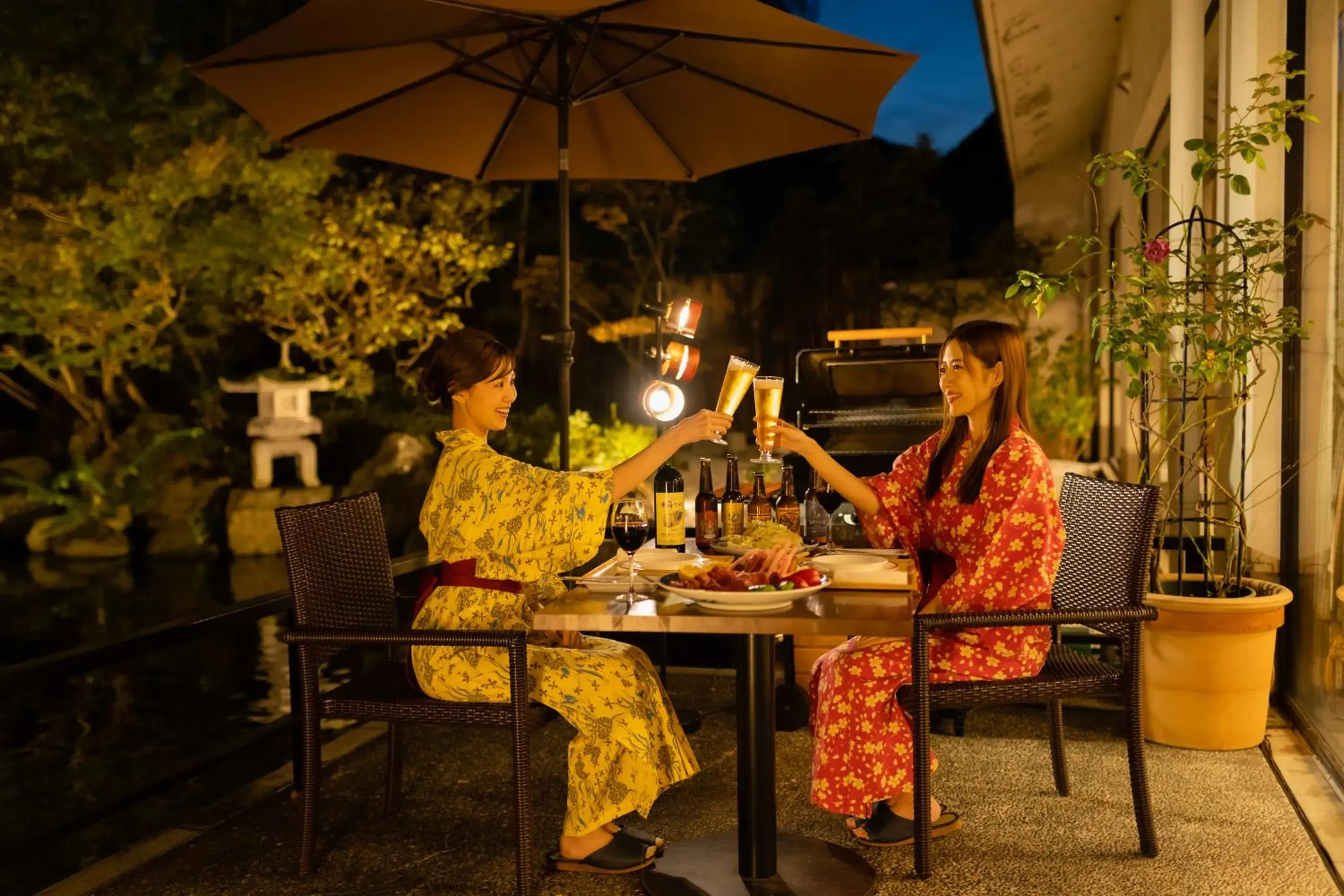 Restaurant/places to eat in Hotel Hoho "A hotel overlooking the Echigo Plain and the Yahiko mountain range" formerly Hotel Oohashi Yakata-no-Yu Restaurant/places to eat in Hotel Hoho "A hotel overlooking the Echigo Plain and the Yahiko mountain range" formerly Hotel Oohashi Yakata-no-Yu