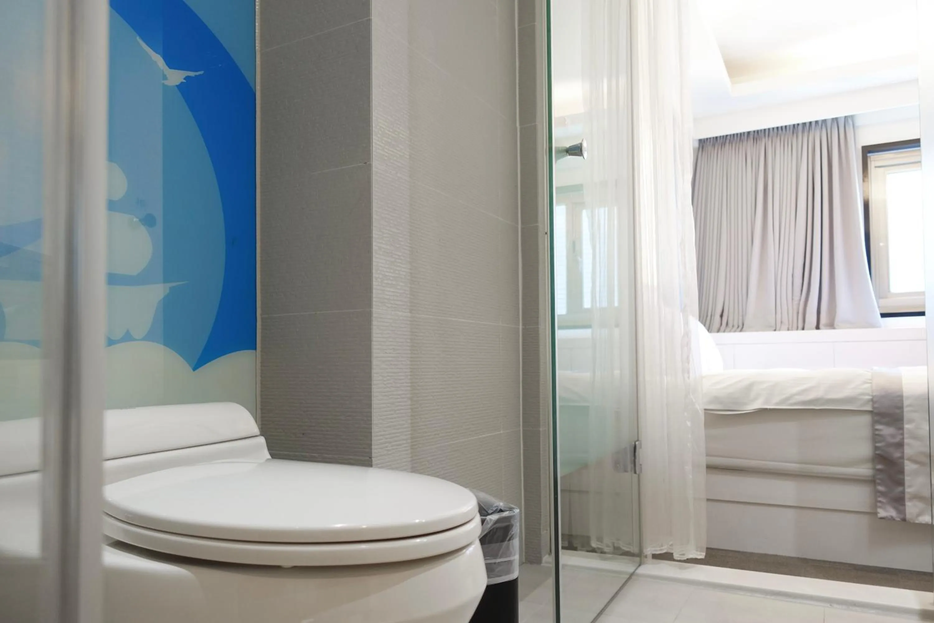 Toilet in Guide Hotel Kaohsiung Liuhe