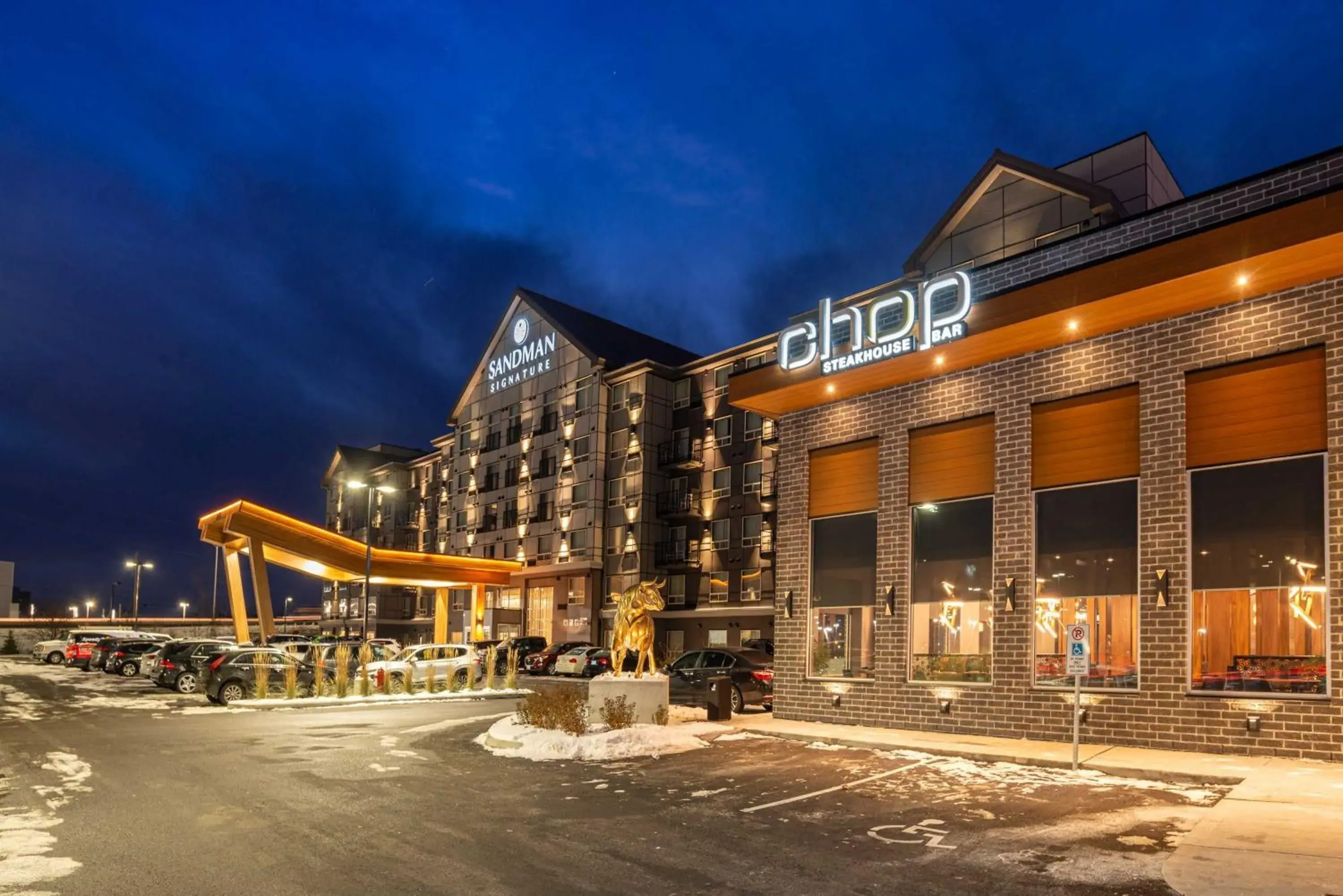 Restaurant/places to eat in Sandman Signature Ottawa Airport Hotel Restaurant/places to eat in Sandman Signature Ottawa Airport Hotel