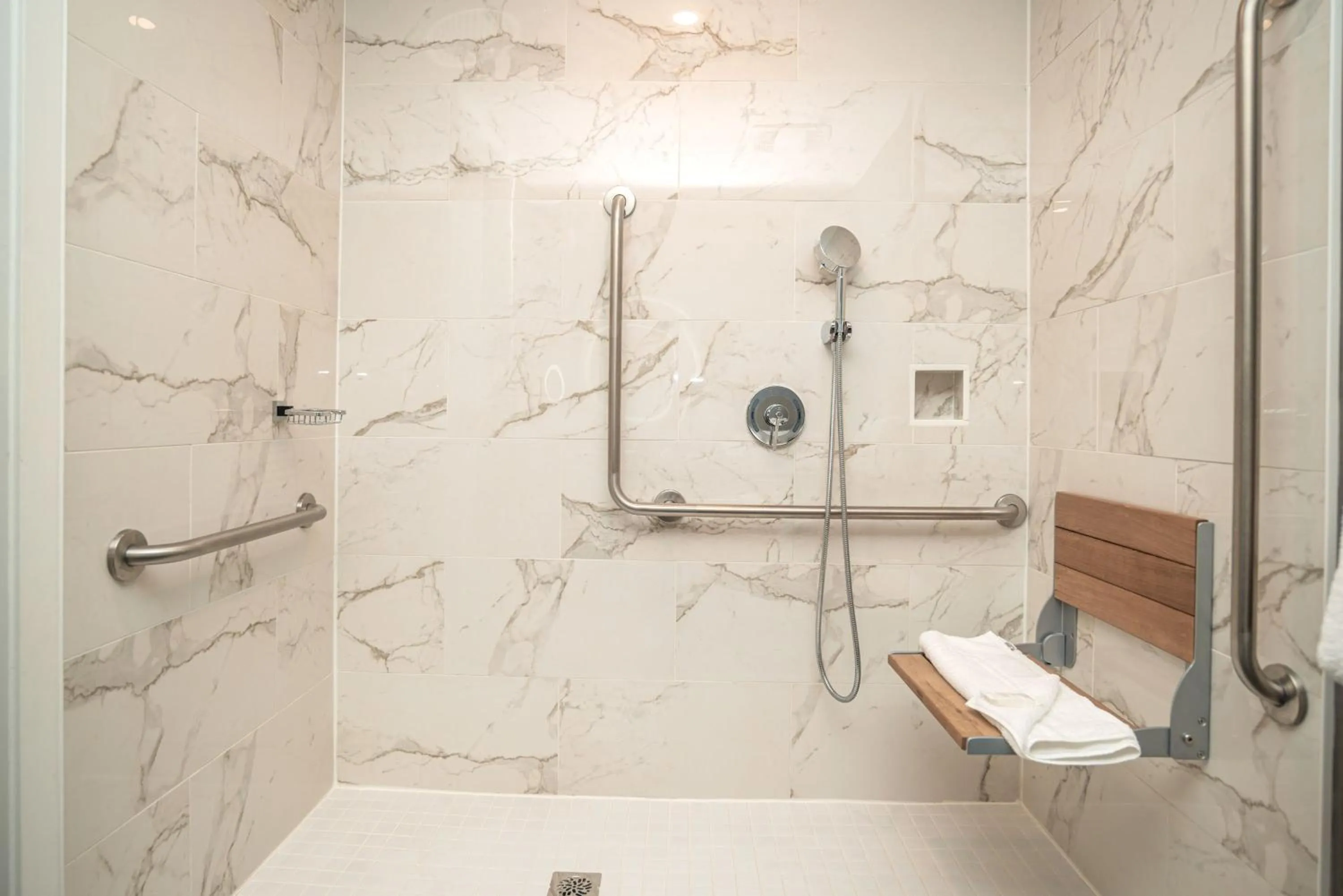 Bathroom in Sandman Signature Ottawa Airport Hotel