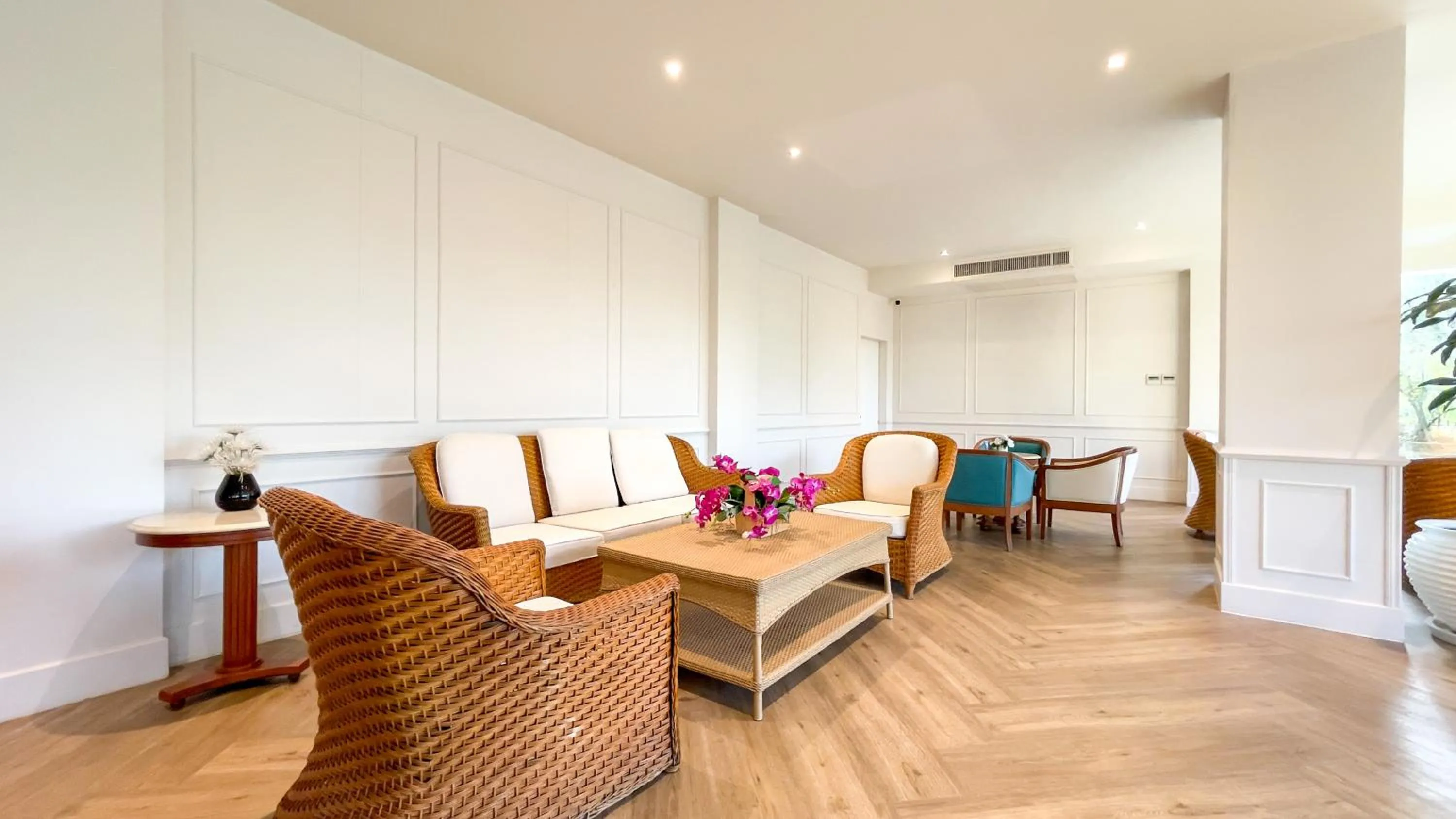 Lobby or reception in Rua Rasada Express