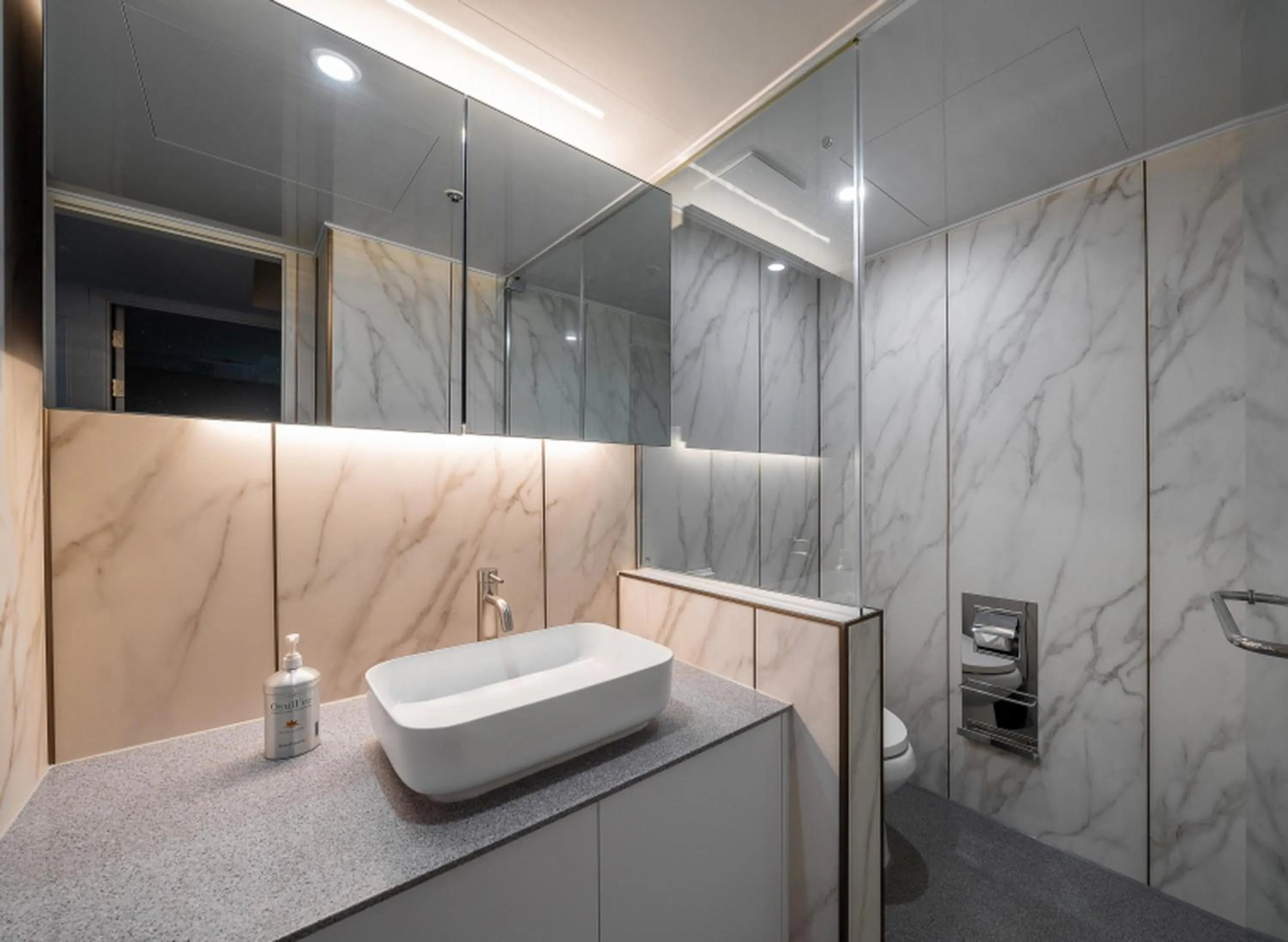 Bathroom in Sun Cloud Hotel