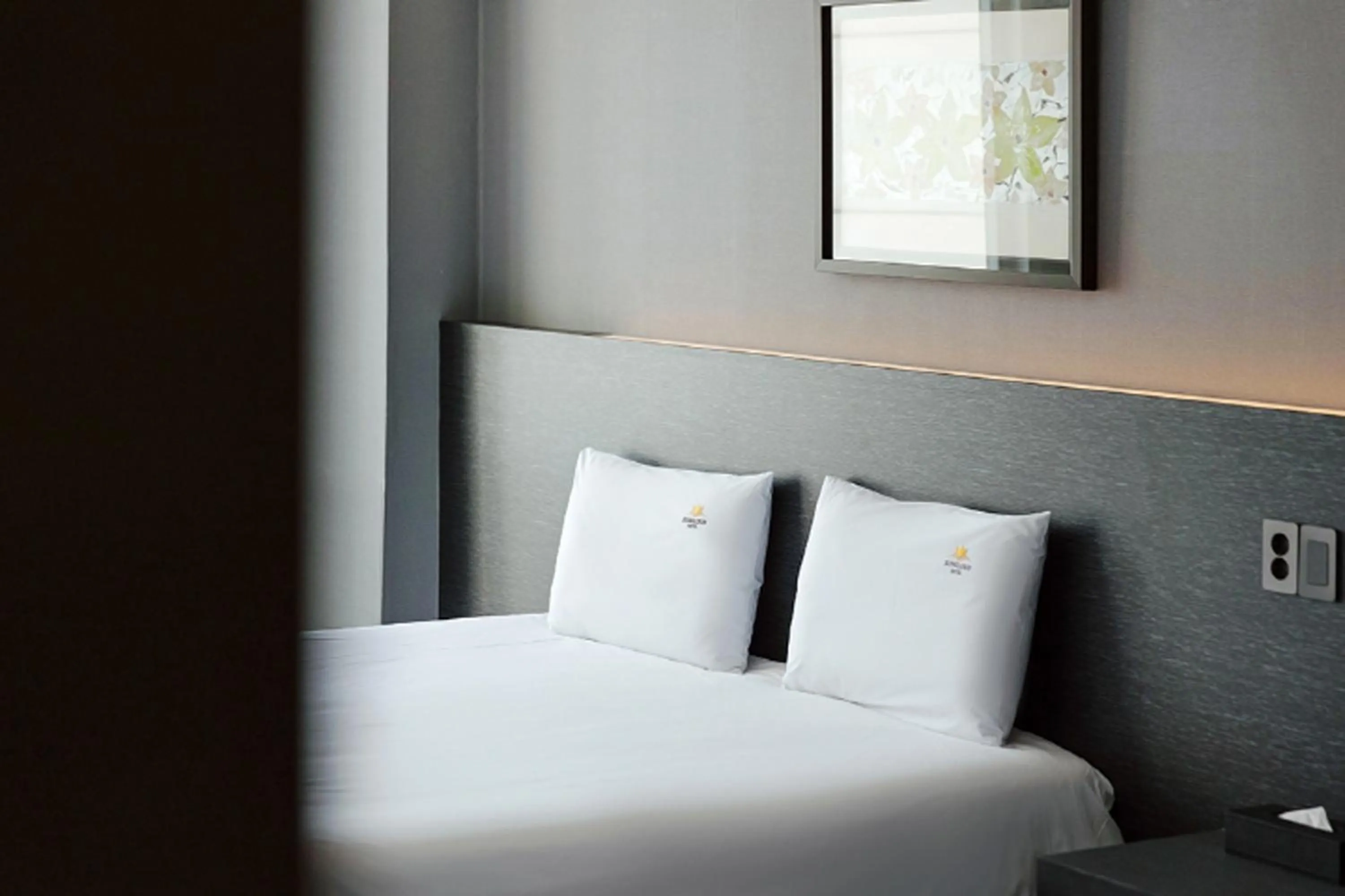 Bed in Sun Cloud Hotel