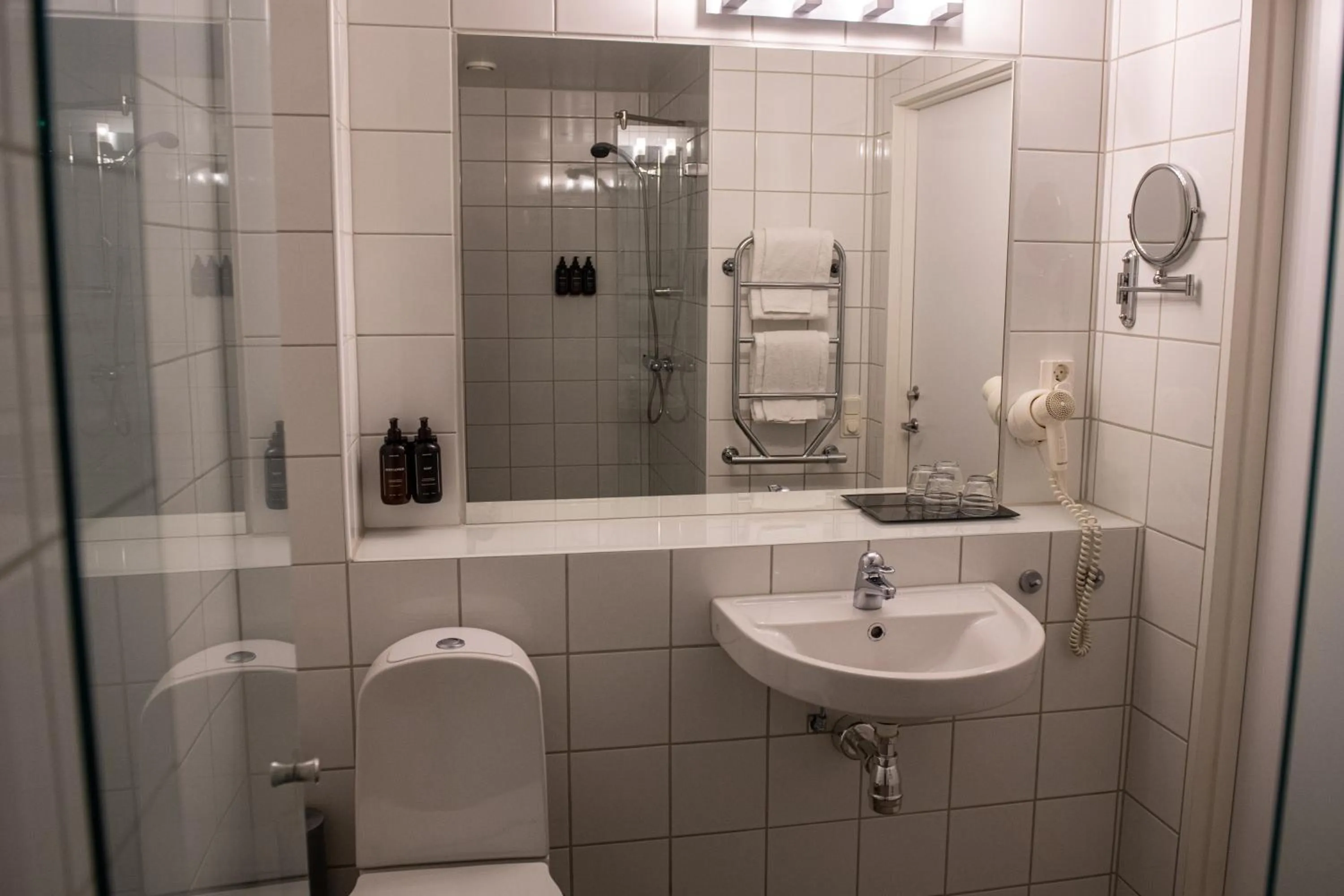 Bathroom in Home Hotel Mektagonen