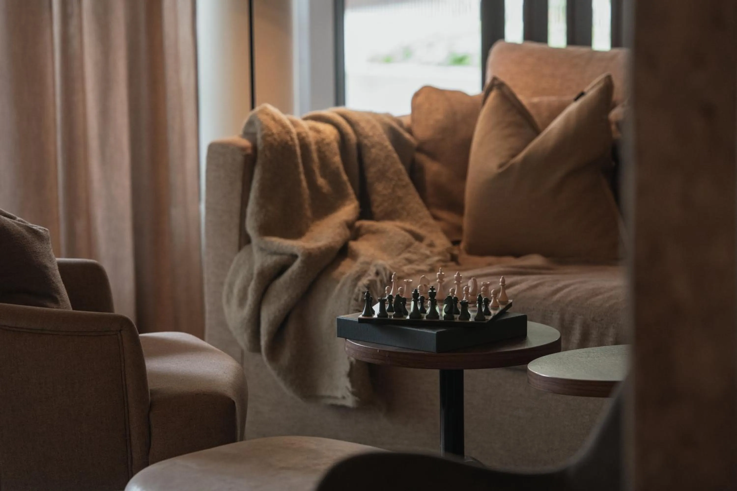 Seating area in Home Hotel Mektagonen