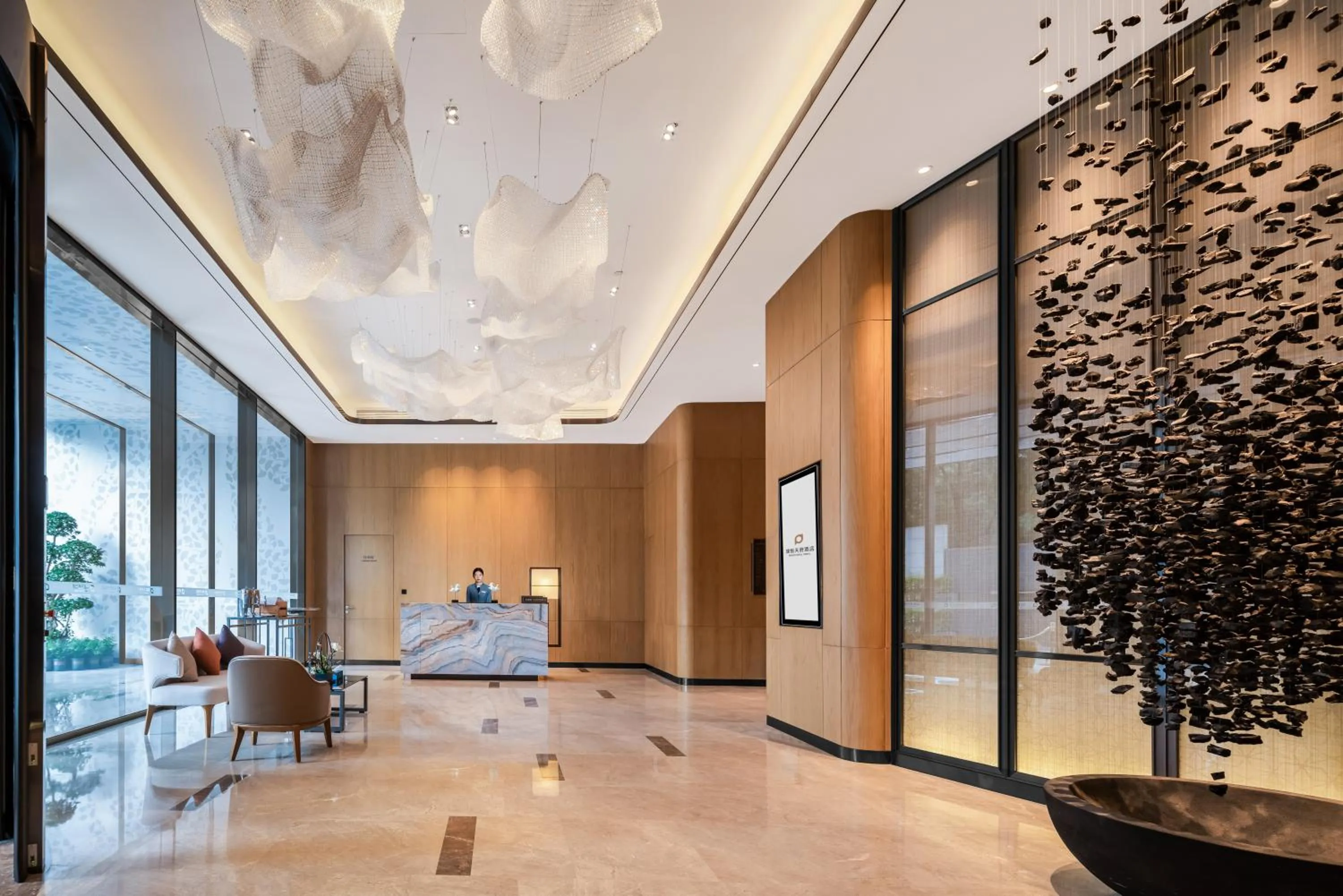 concierge in Projoy Hotel Tianfu