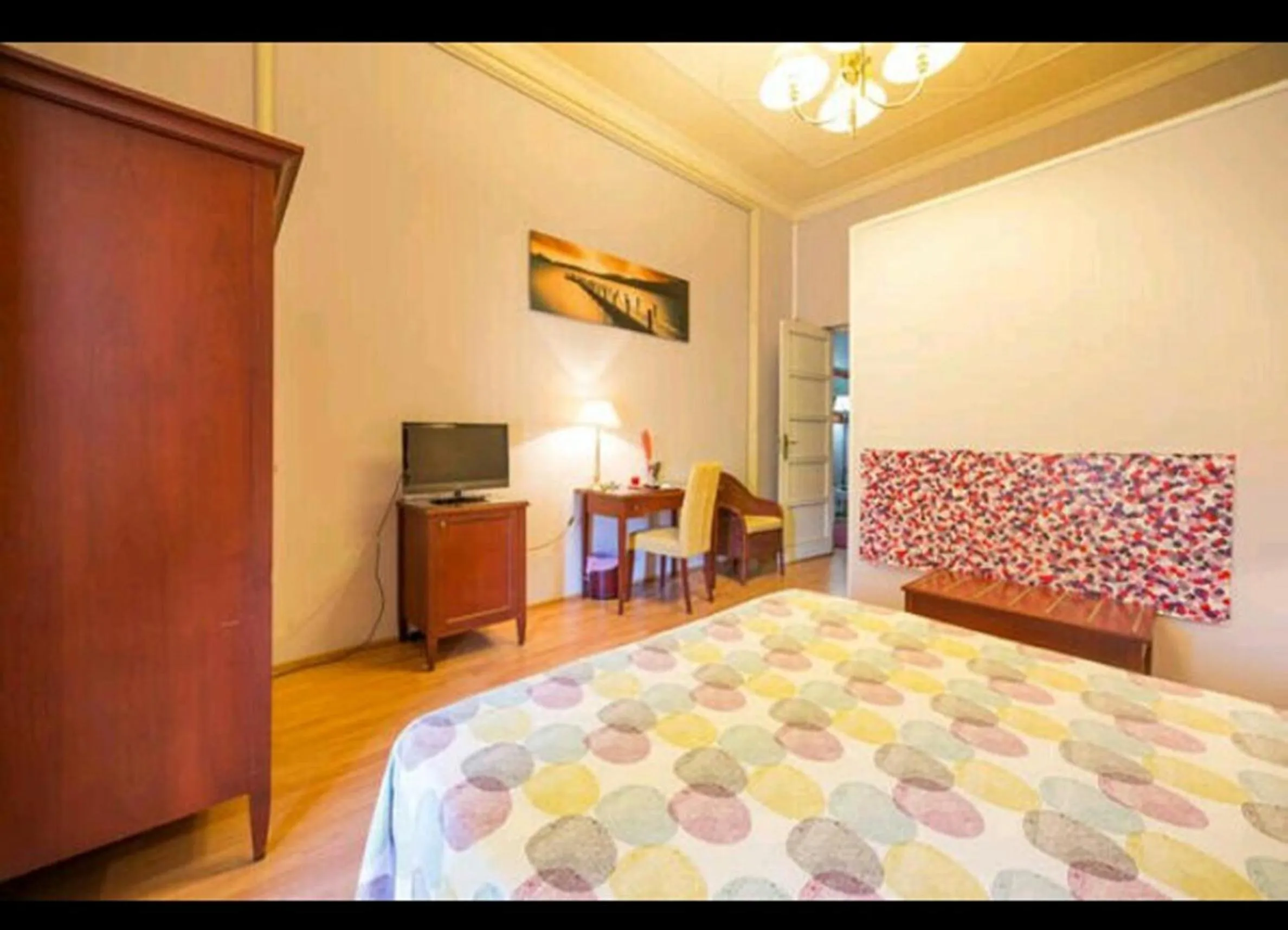 TV and multimedia, Bed in Bed & Breakfast Macallè