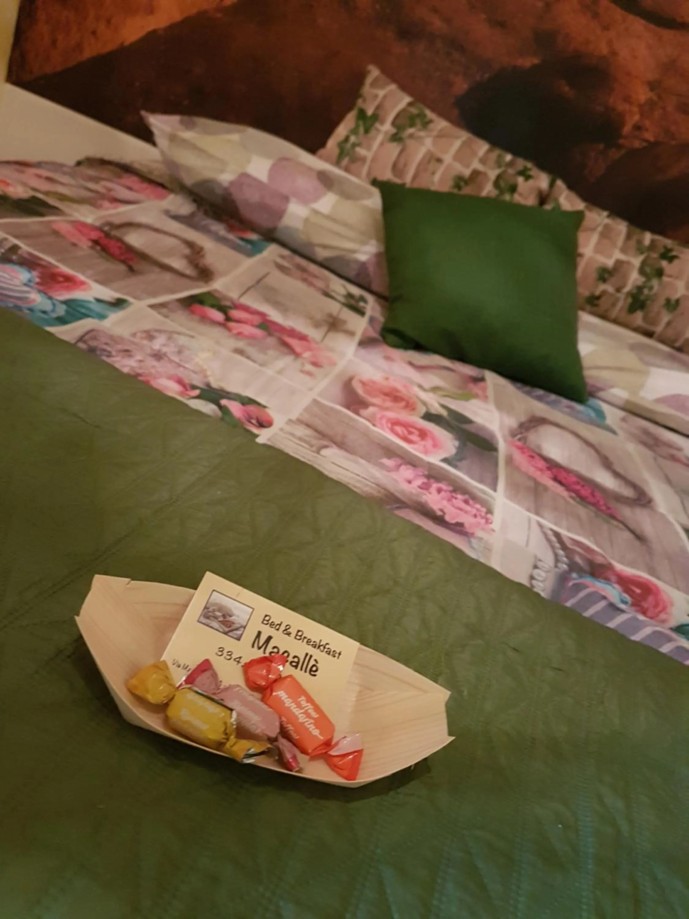 Bed in Bed & Breakfast Macallè