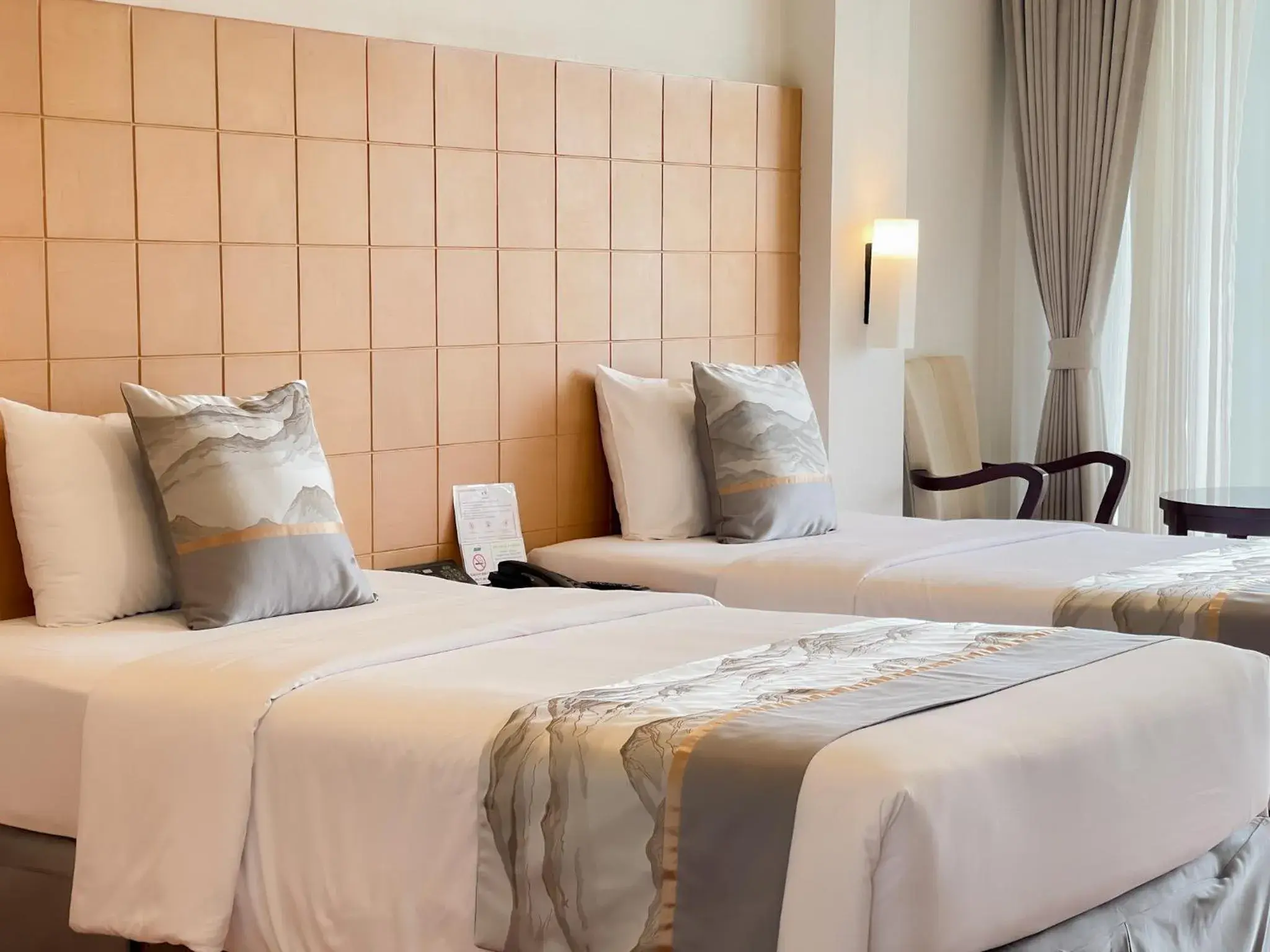 Superior Twin Room in Uniland Golf & Resort Superior Twin Room in Uniland Golf & Resort