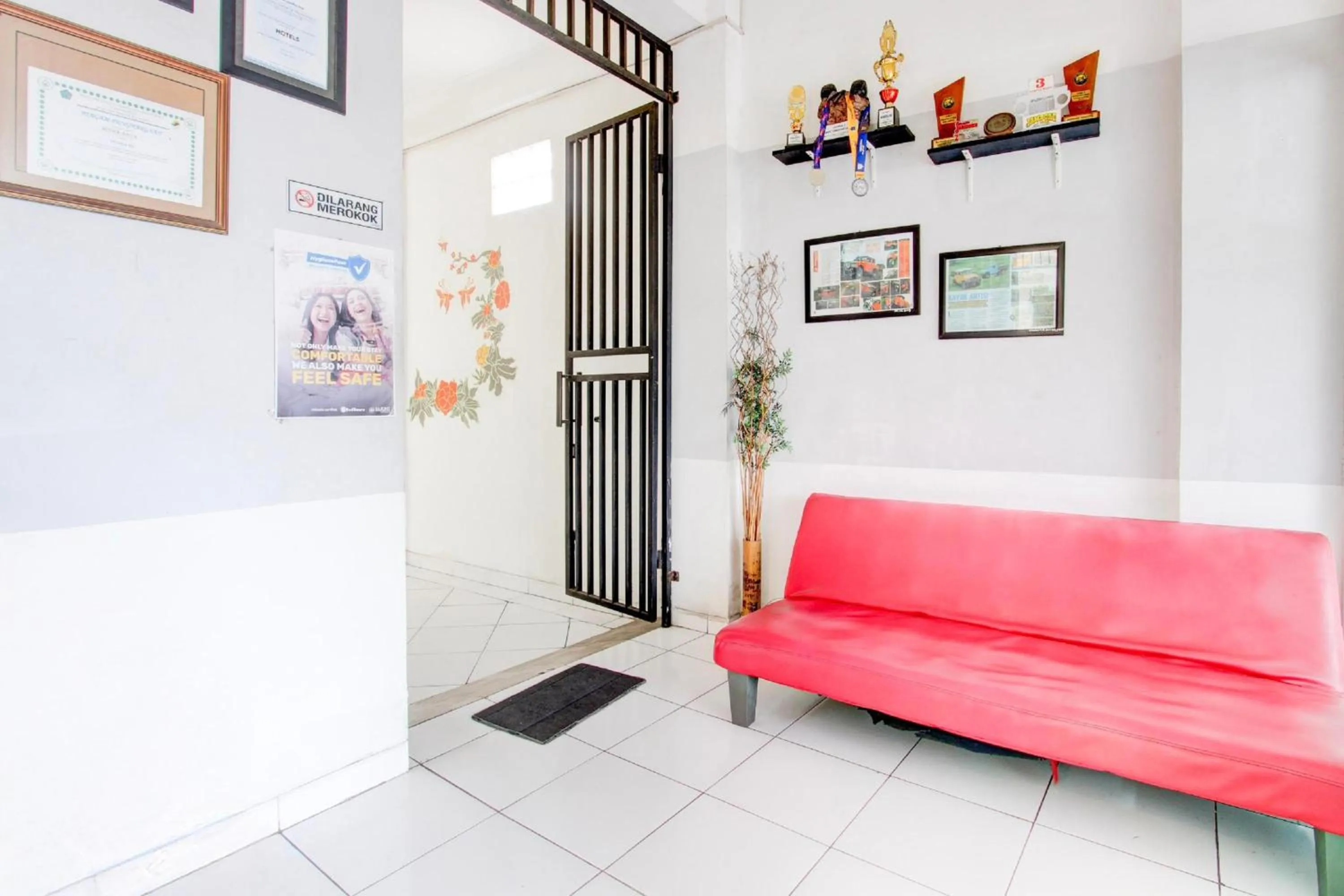 Seating area in Hotel O Wisma Arya 2