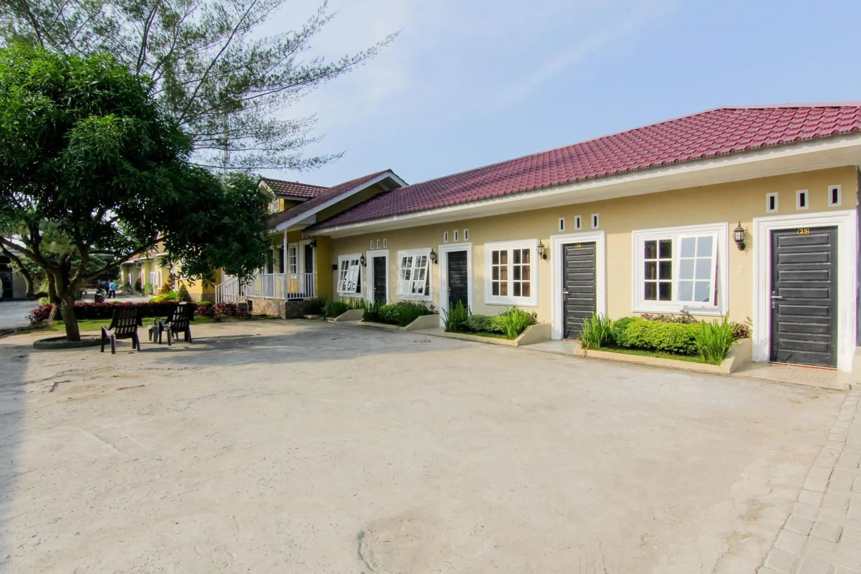 Property building in Trans Bandara Residence Property building in Trans Bandara Residence