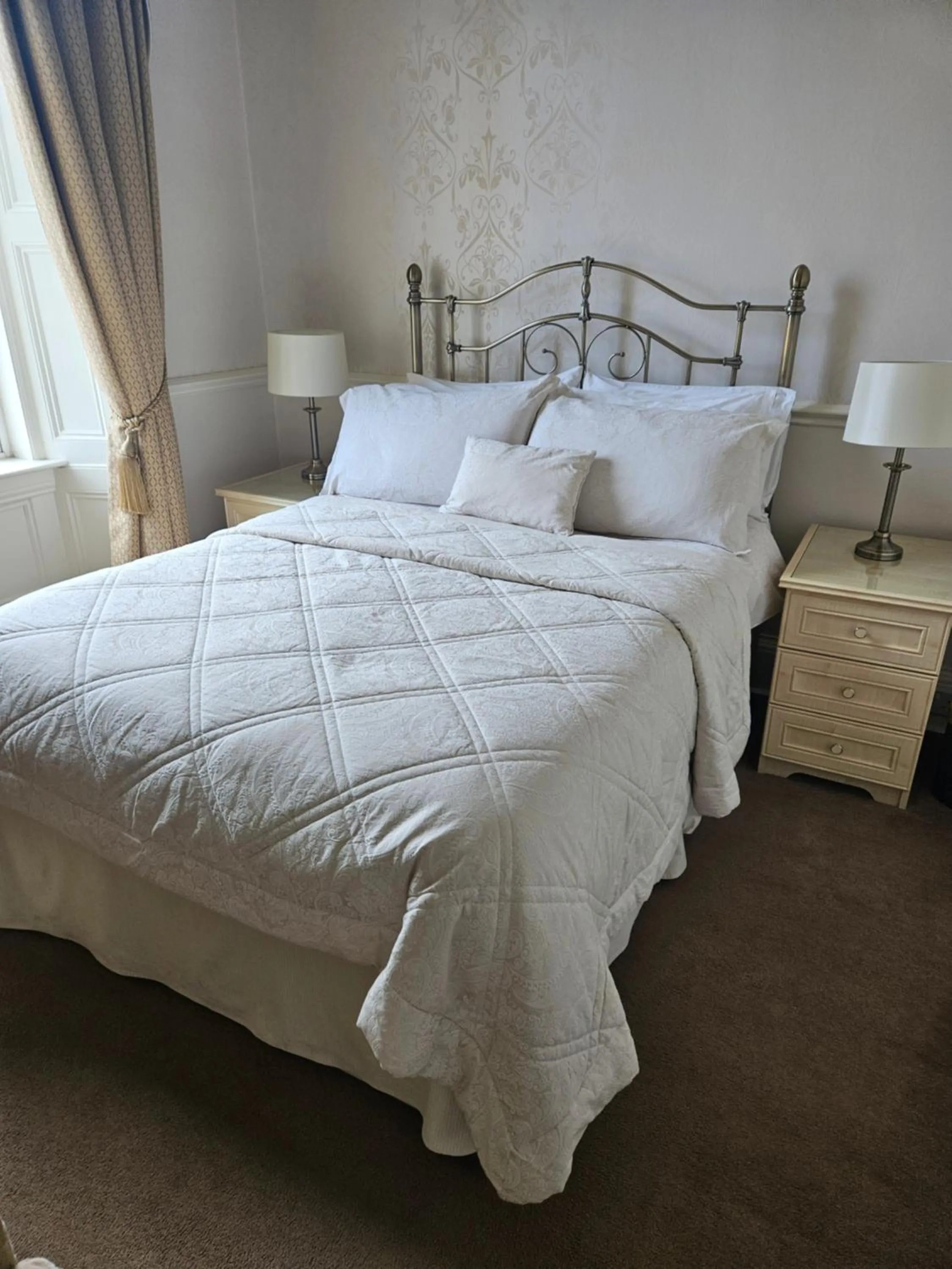 Bedroom, Bed in Highfield Guest House