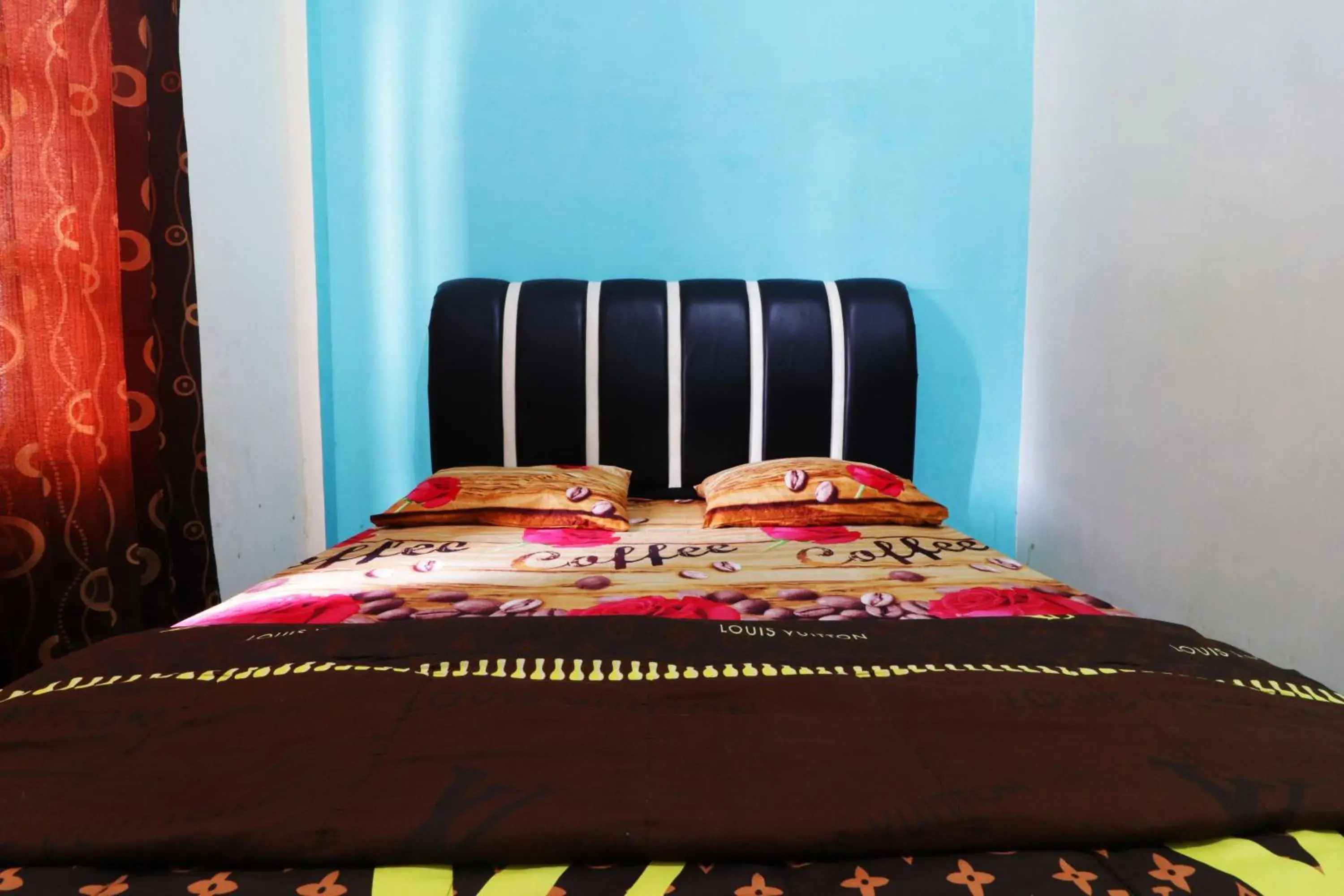 Bedroom, Bed in Hotel Graha Soeltan Bedroom, Bed in Hotel Graha Soeltan