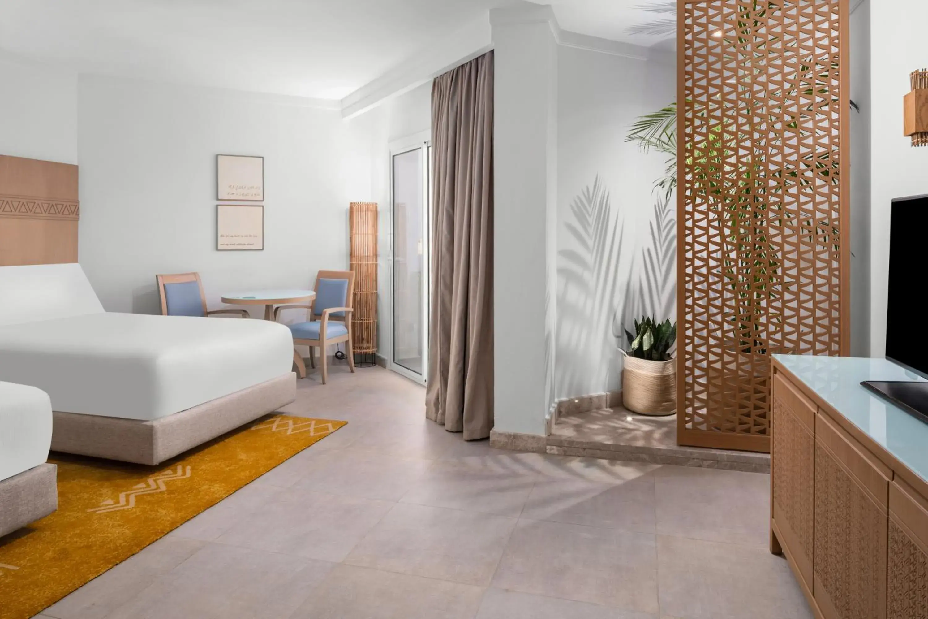 Bed in DoubleTree by Hilton Sharks Bay Resort Bed in DoubleTree by Hilton Sharks Bay Resort