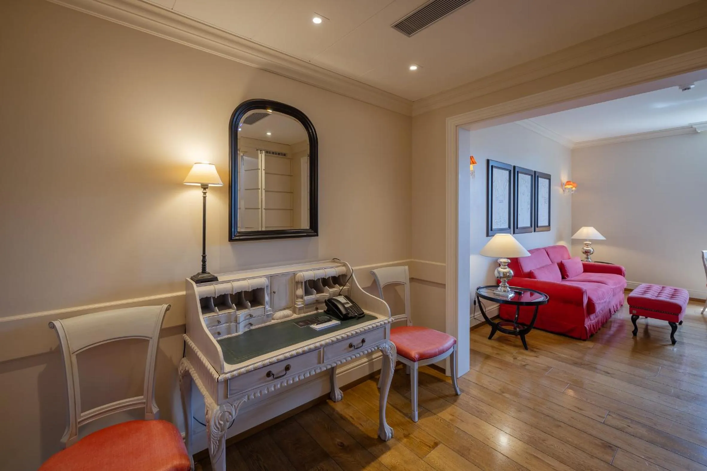 Seating area, Bed in Resort Collina d'Oro - Hotel, Residence & Spa