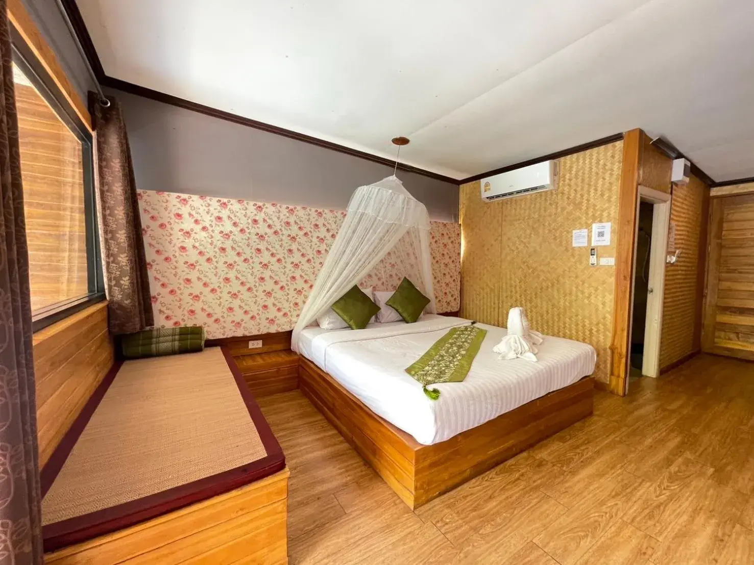 Bed in The Hub Erawan Resort Bed in The Hub Erawan Resort