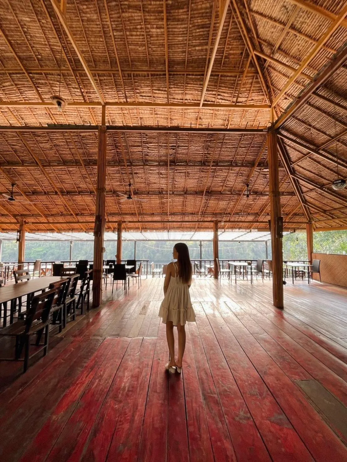 Restaurant/places to eat in The Hub Erawan Resort