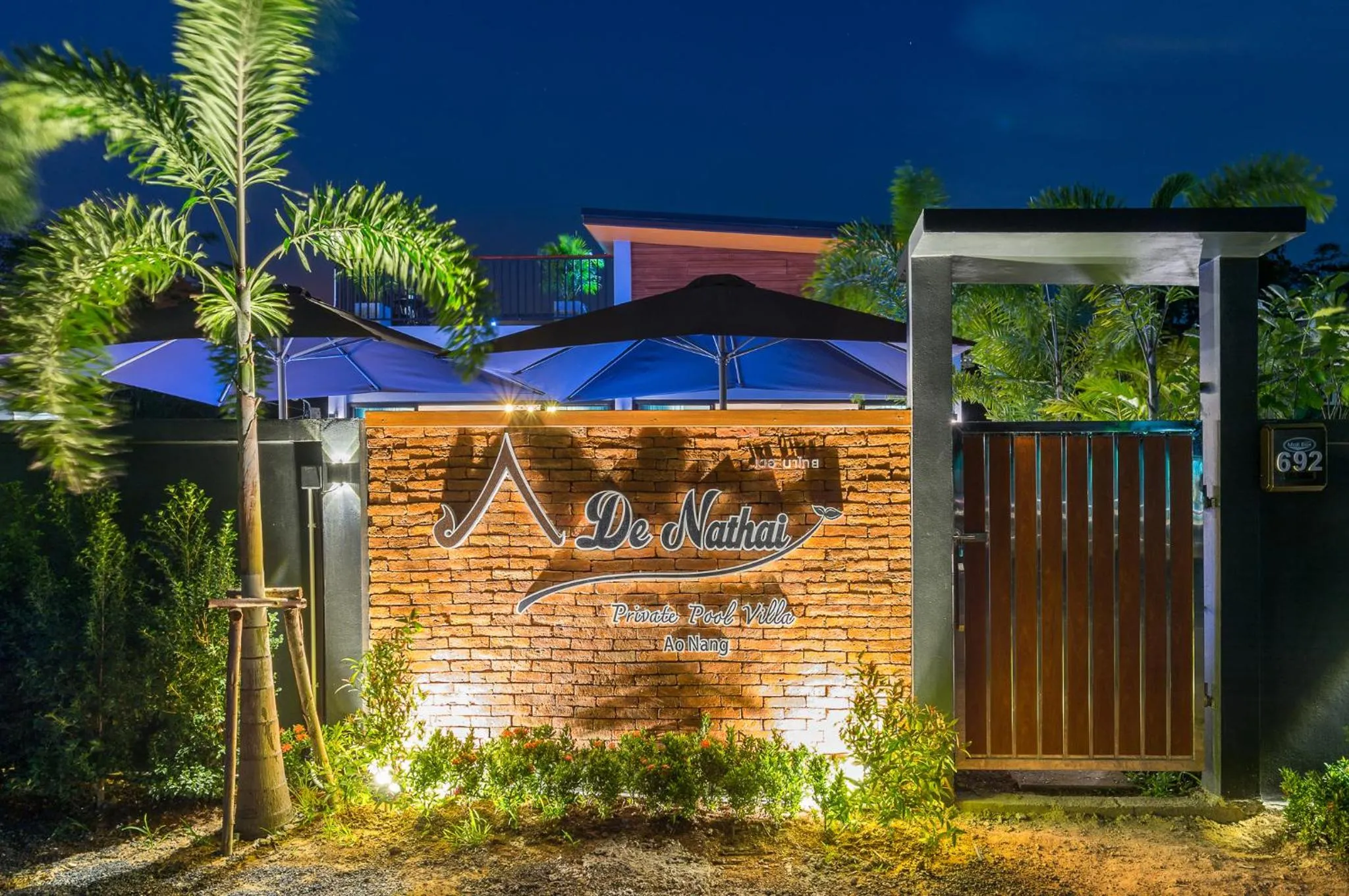 De Nathai Private Pool Villa