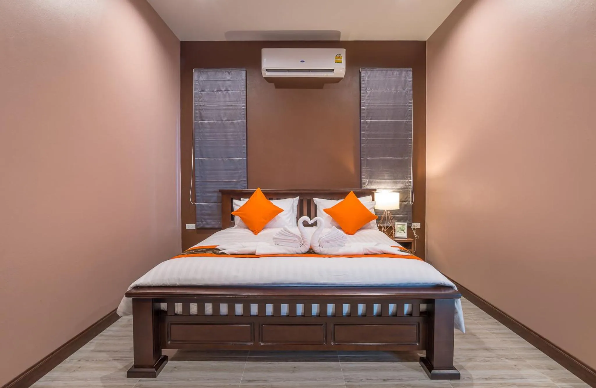 Bed in De Nathai Private Pool Villa